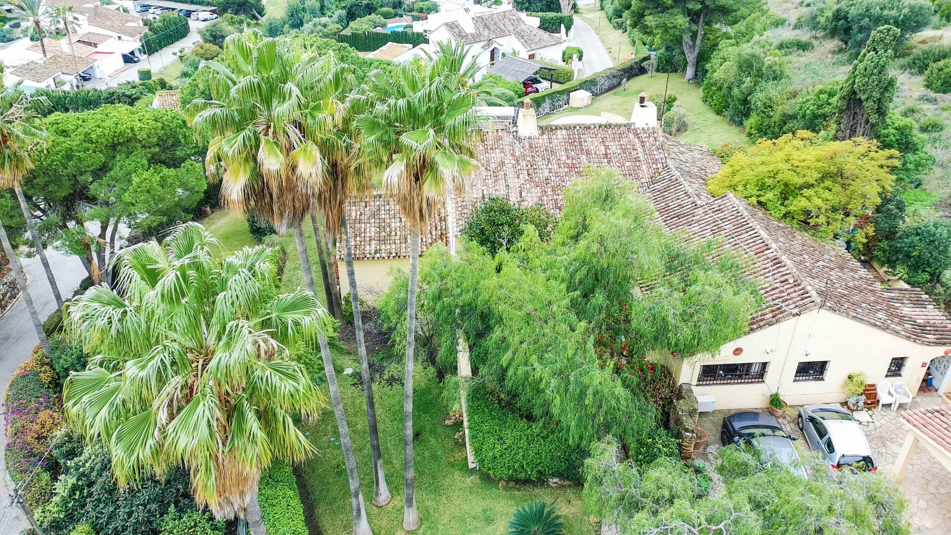 Spacious villa on an equally spacious plot in Bahía Dorada