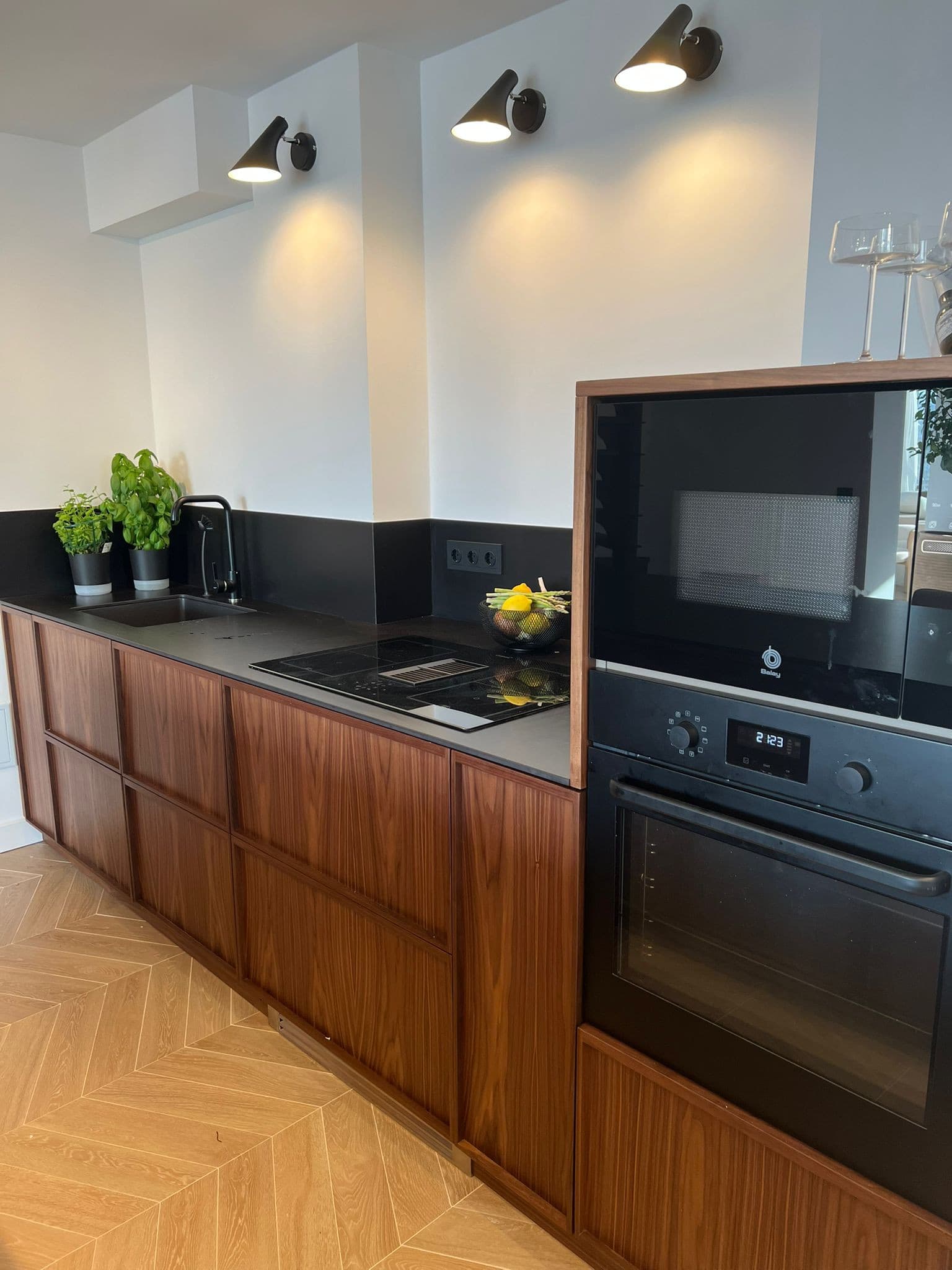 Exklusivt strandnära Penthouse i 2 Plan med Privat Pool & Panoramautsikt – 182 m²