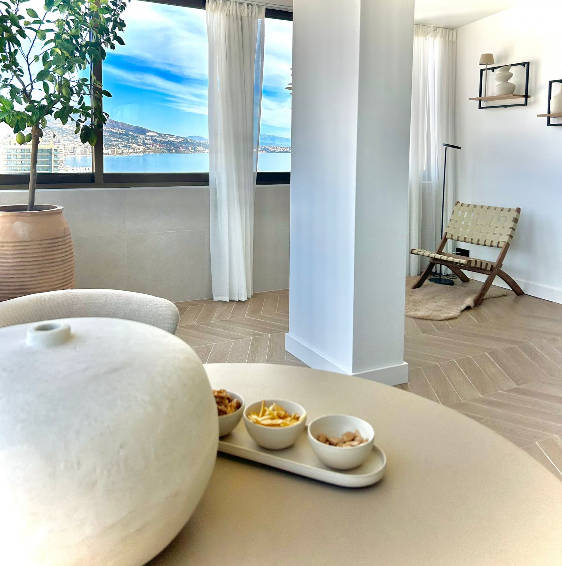 Exklusivt strandnära Penthouse i 2 Plan med Privat Pool & Panoramautsikt – 182 m²