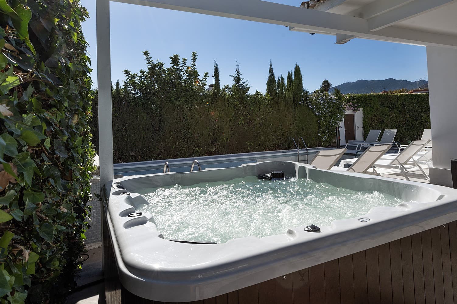 Privat villa med 6 sovrum i ett attraktivt område i Benalmádena