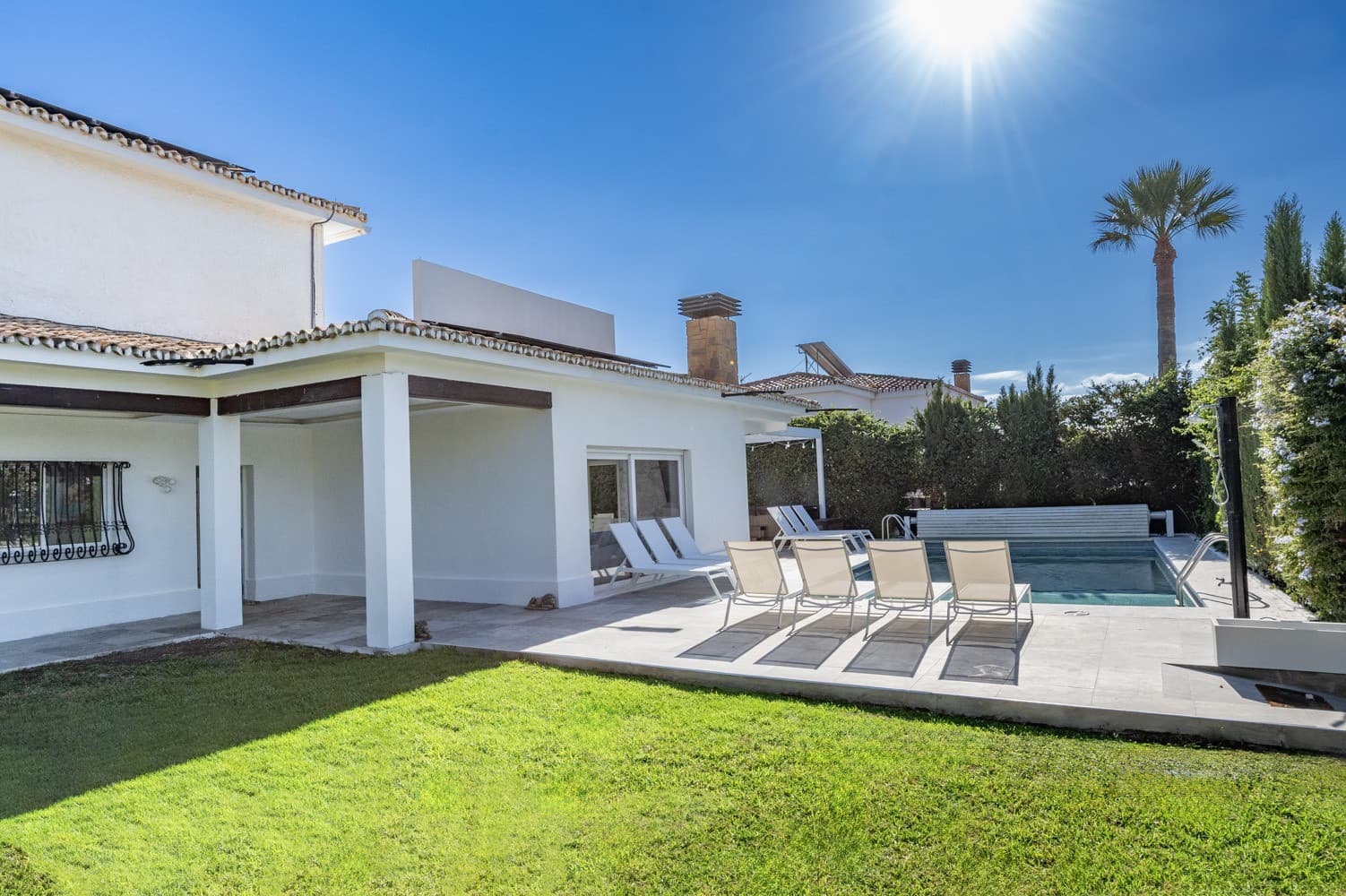 Privat villa med 6 sovrum i ett attraktivt område i Benalmádena