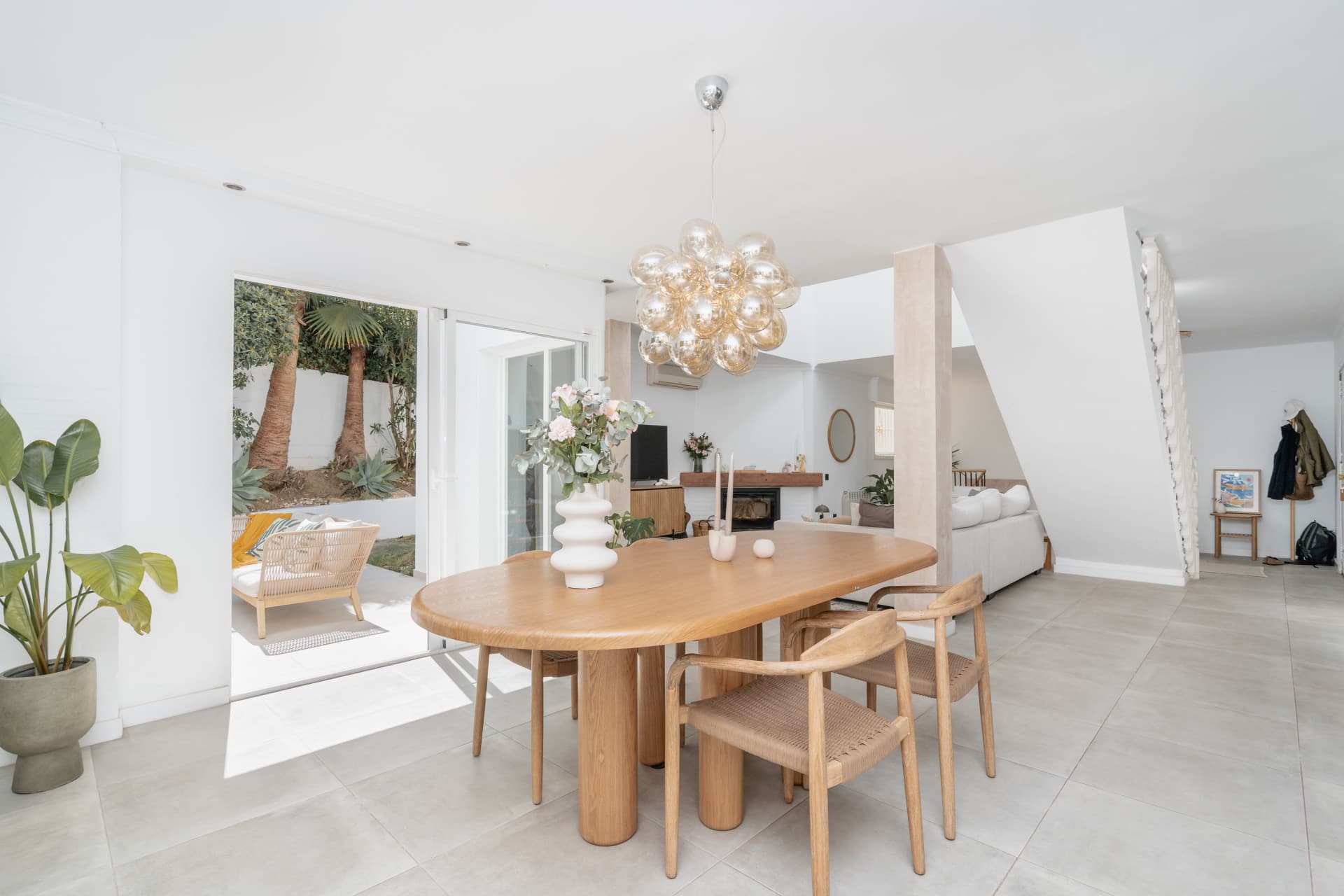 Spacious townhouse with villa feel in Señorío de Cortés