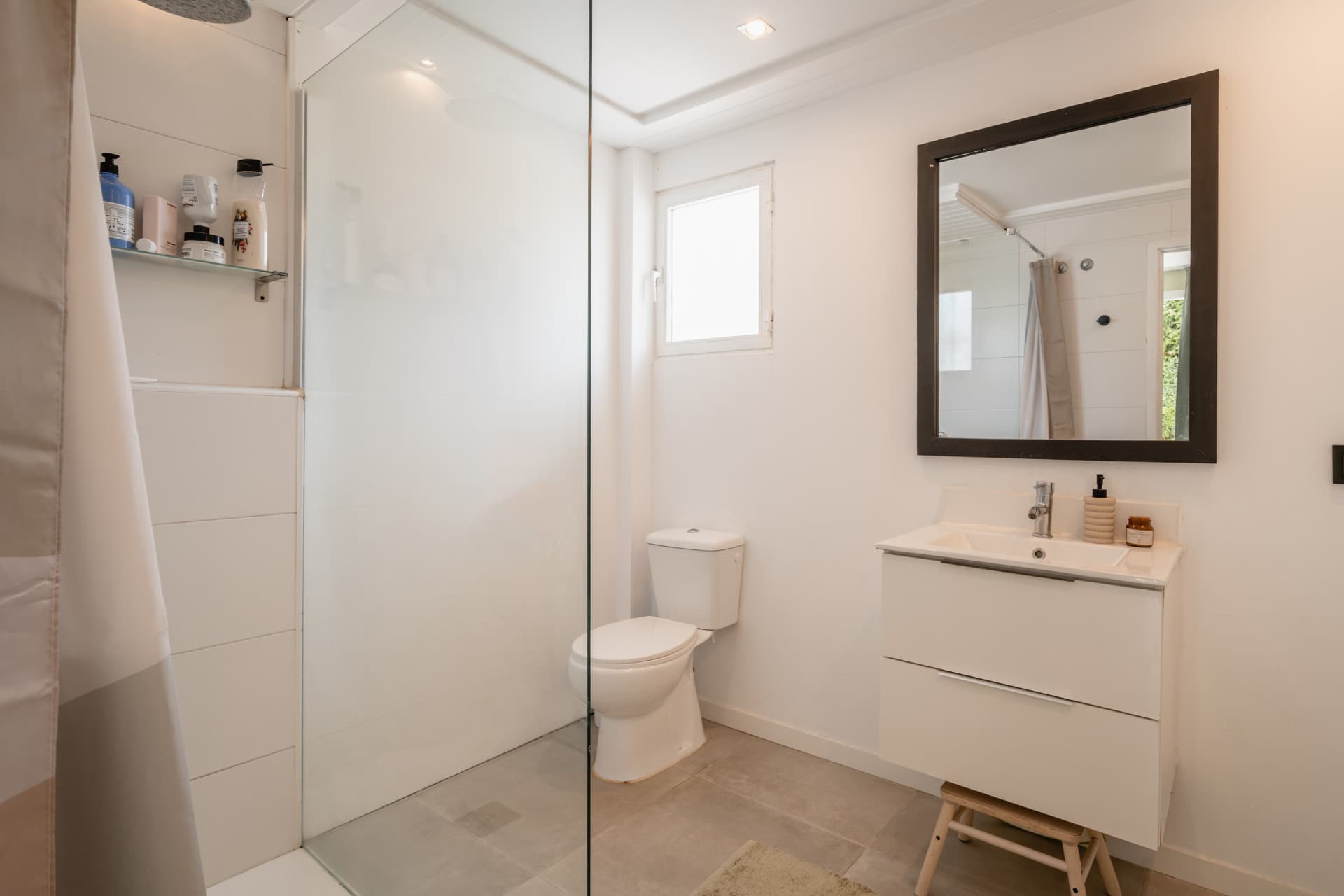 Spacious townhouse with villa feel in Señorío de Cortés