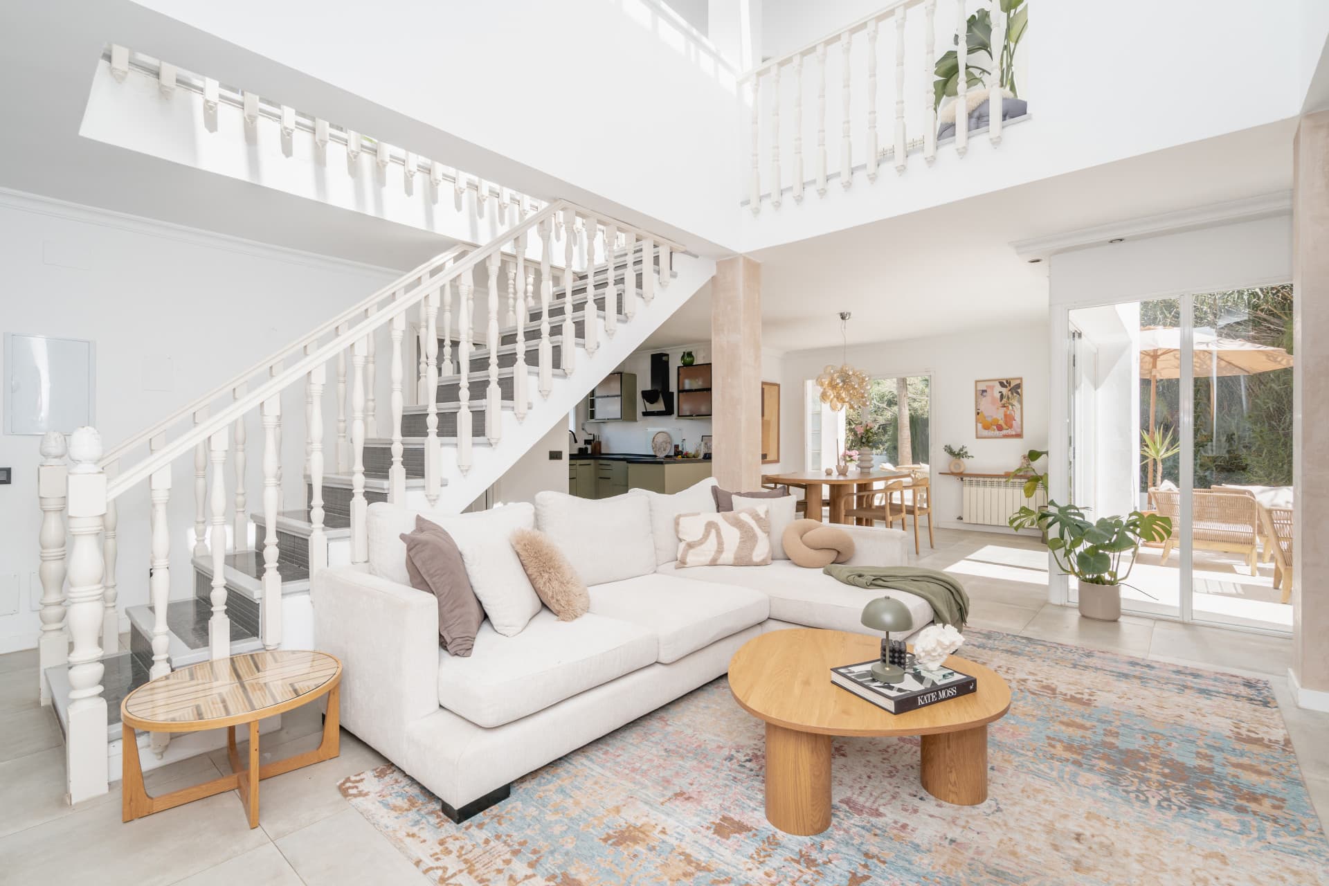 Spacious townhouse with villa feel in Señorío de Cortés