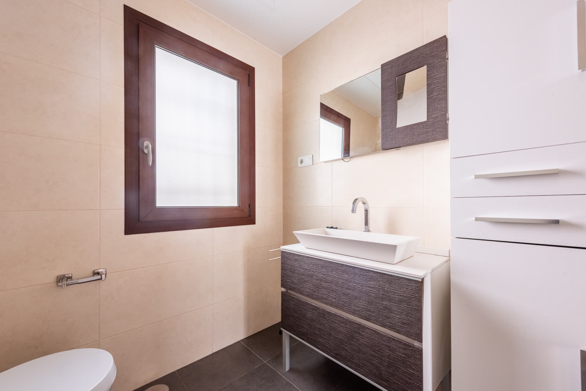 Small villa with panoramic views in Jardines del Águila