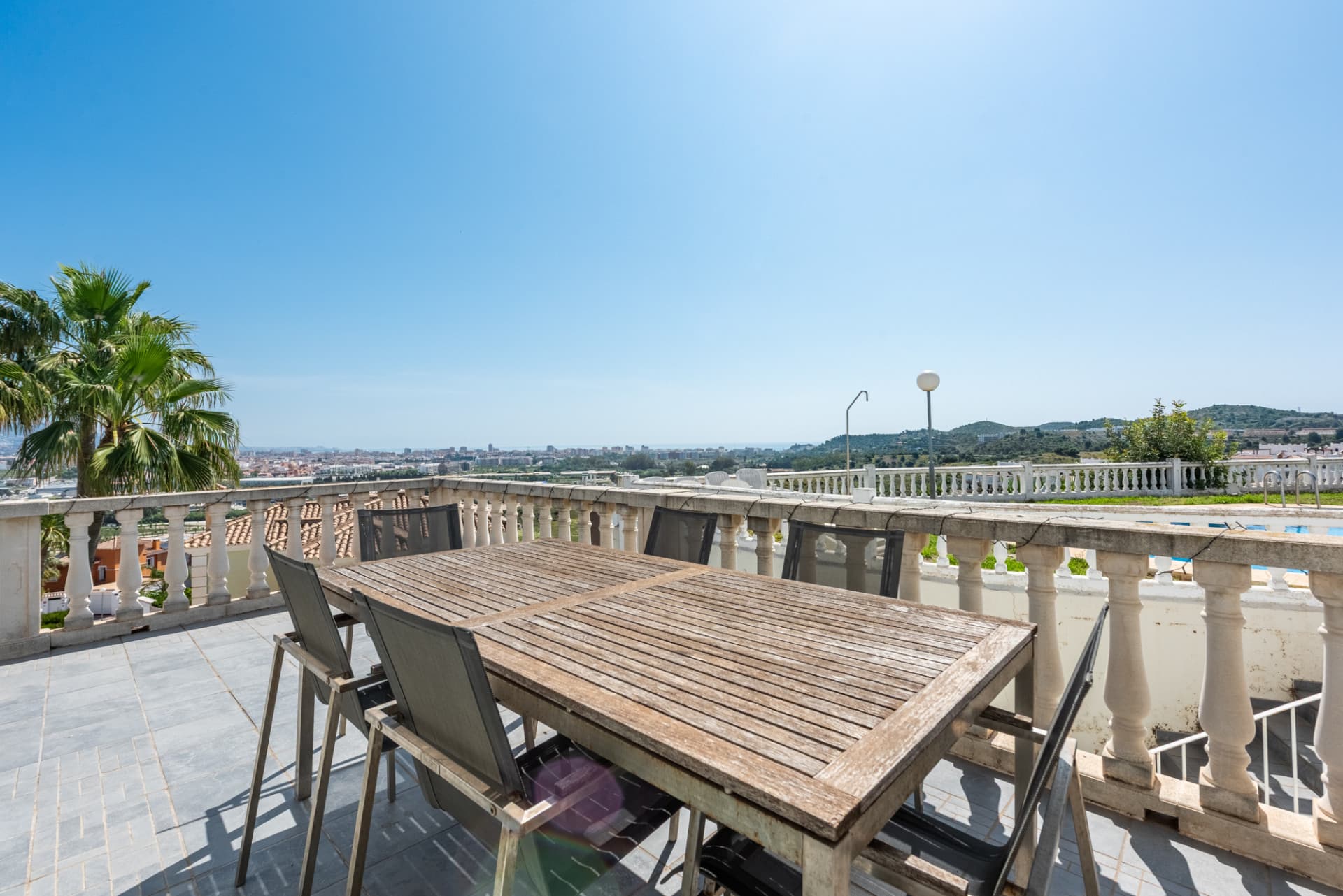 Small villa with panoramic views in Jardines del Águila