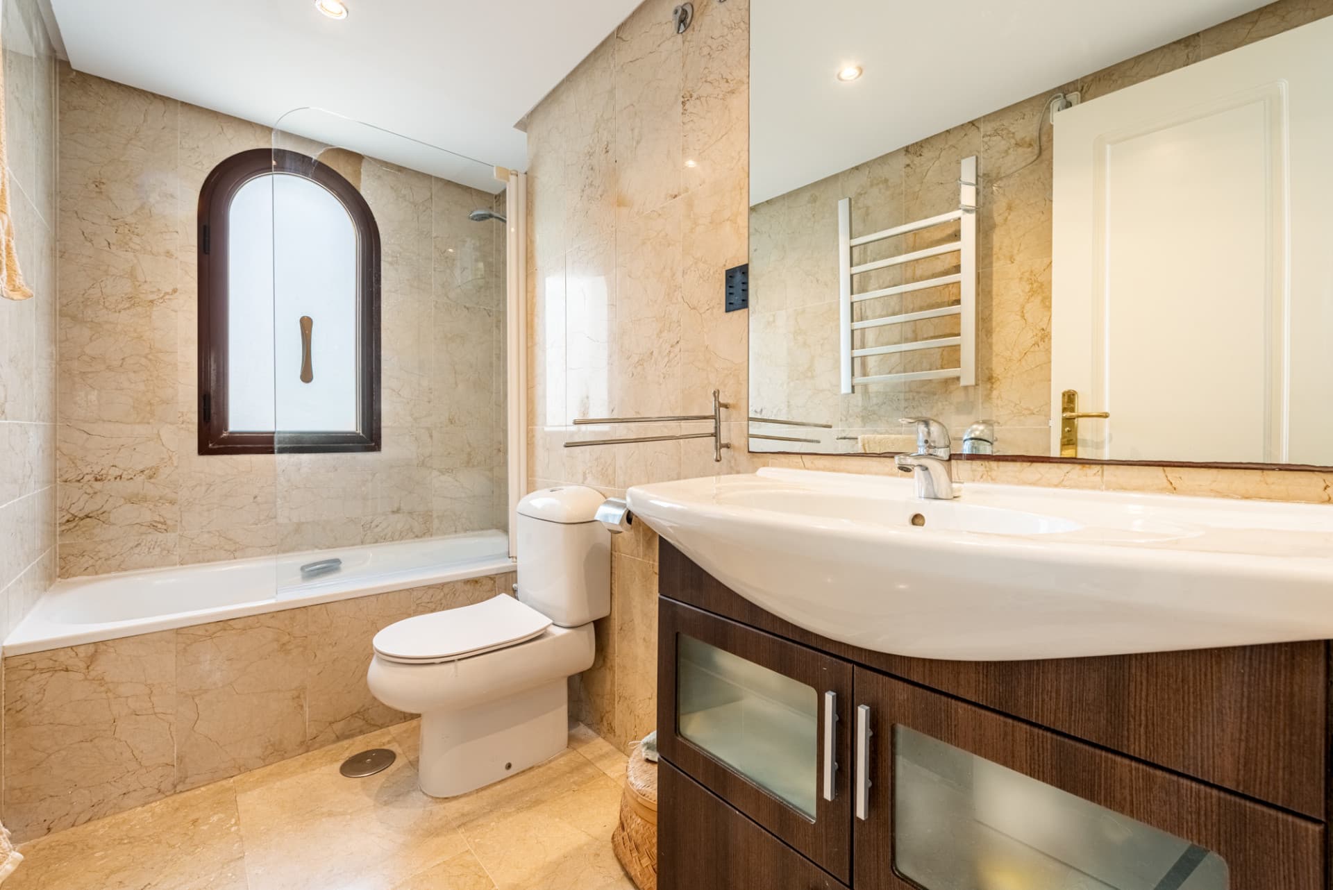 An oasis of tranquillity in the heart of Marbella's exclusive Golden Mile.