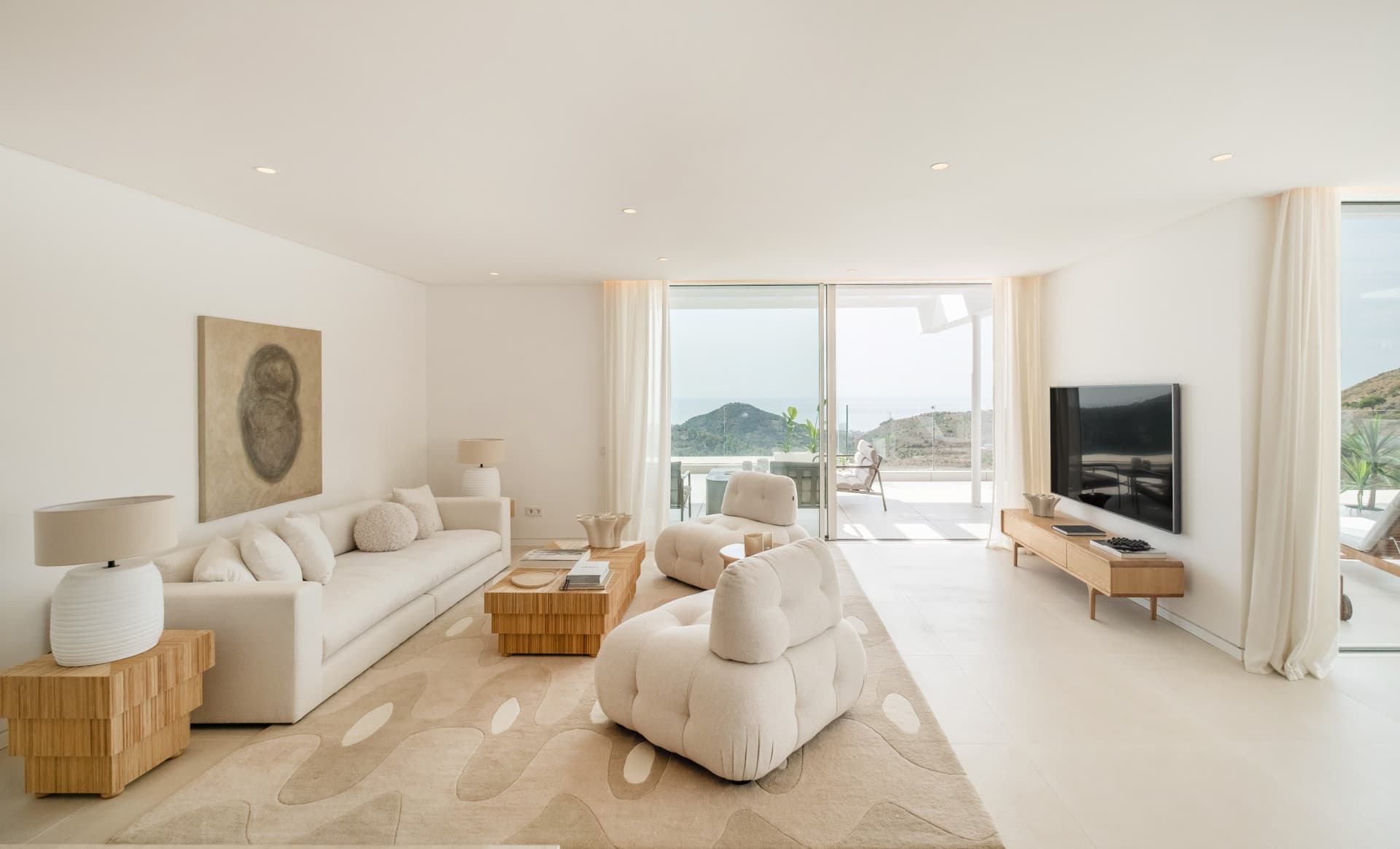 Spectacular Penthouse with a Roof Terrace and its Own Private Pool & Jacuzzi with The Best Sea and Mountain Views