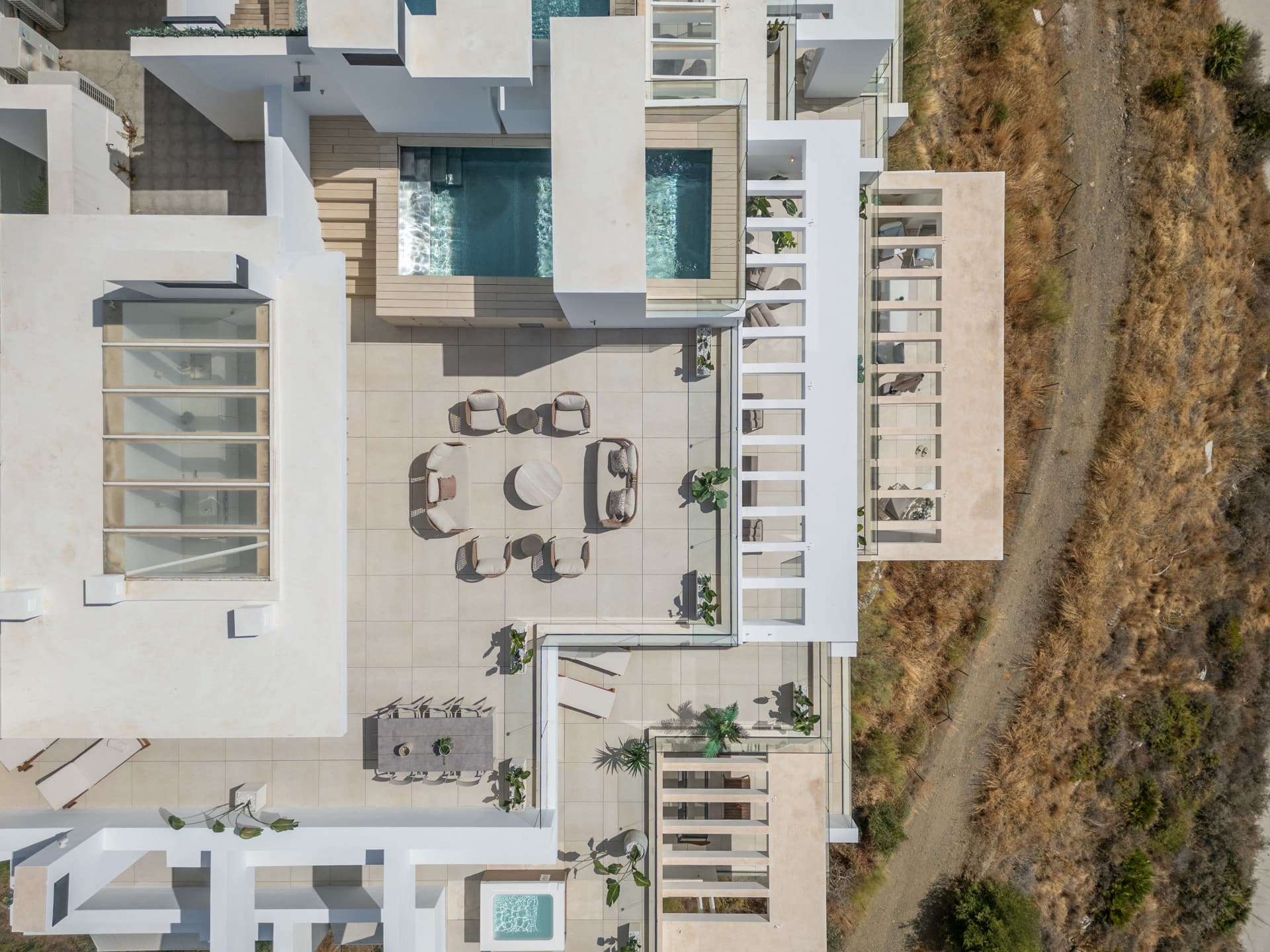 Spectacular Penthouse with a Roof Terrace and its Own Private Pool & Jacuzzi with The Best Sea and Mountain Views