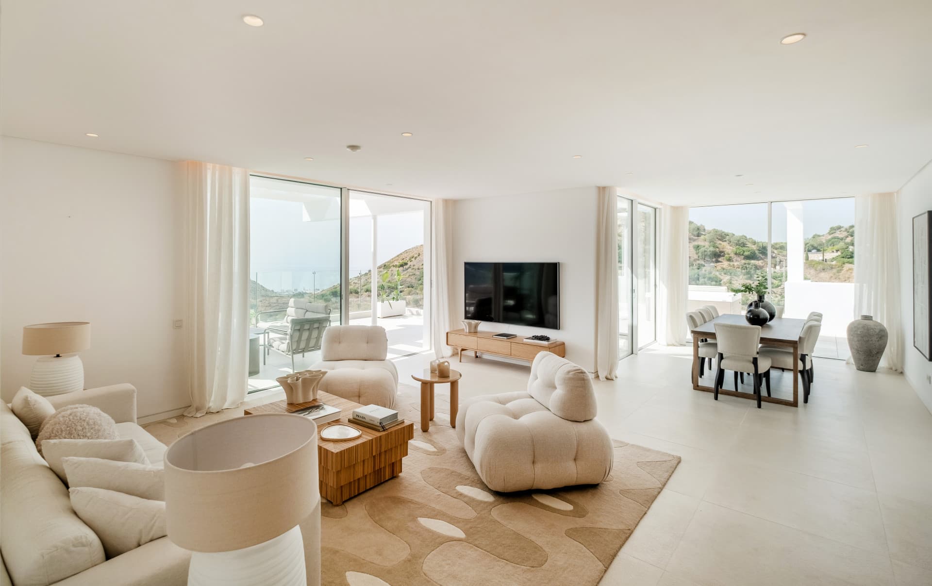 Spectacular Penthouse with a Roof Terrace and its Own Private Pool & Jacuzzi with The Best Sea and Mountain Views