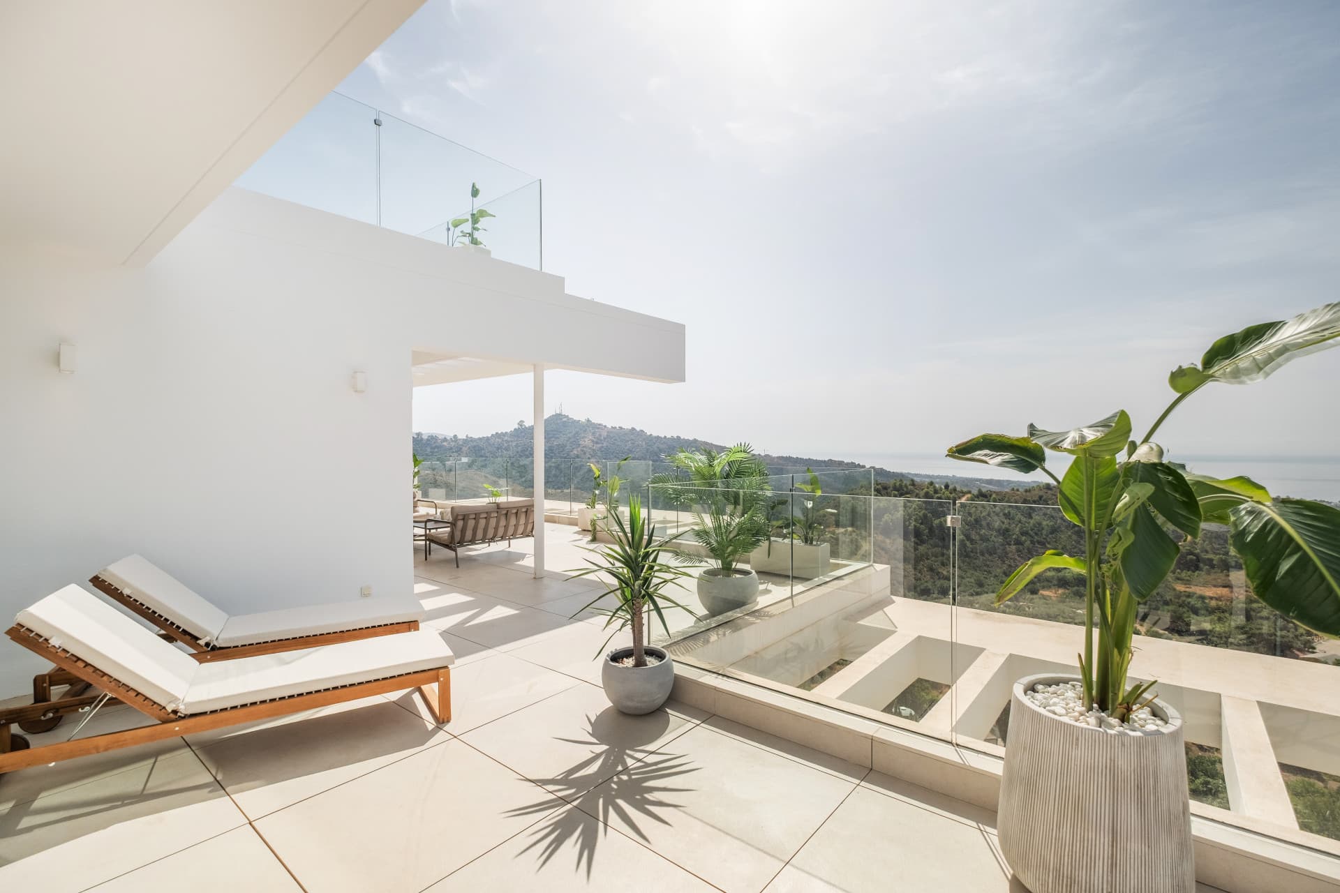 Spectacular Penthouse with a Roof Terrace and its Own Private Pool & Jacuzzi with The Best Sea and Mountain Views