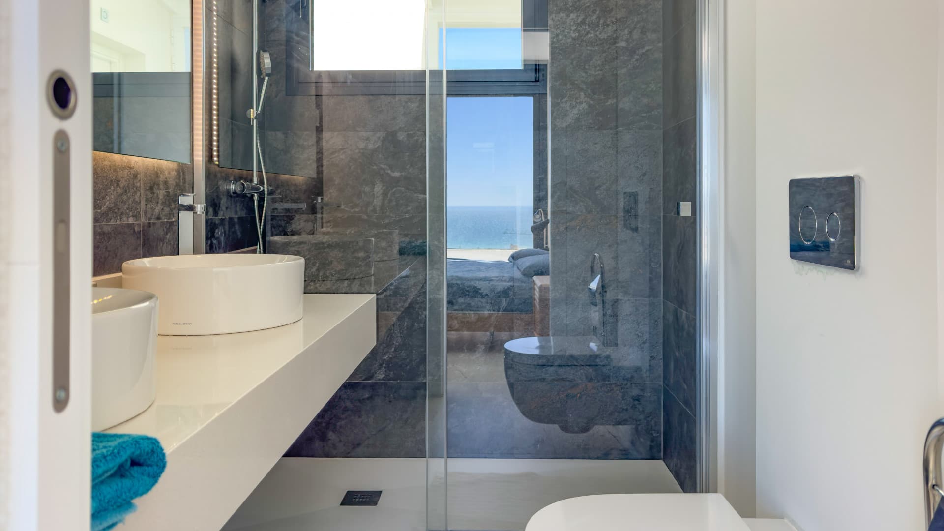 Move-in ready penthouse with panoramic sea views This modern penthouse is move-in ready and is delivered fully furnished