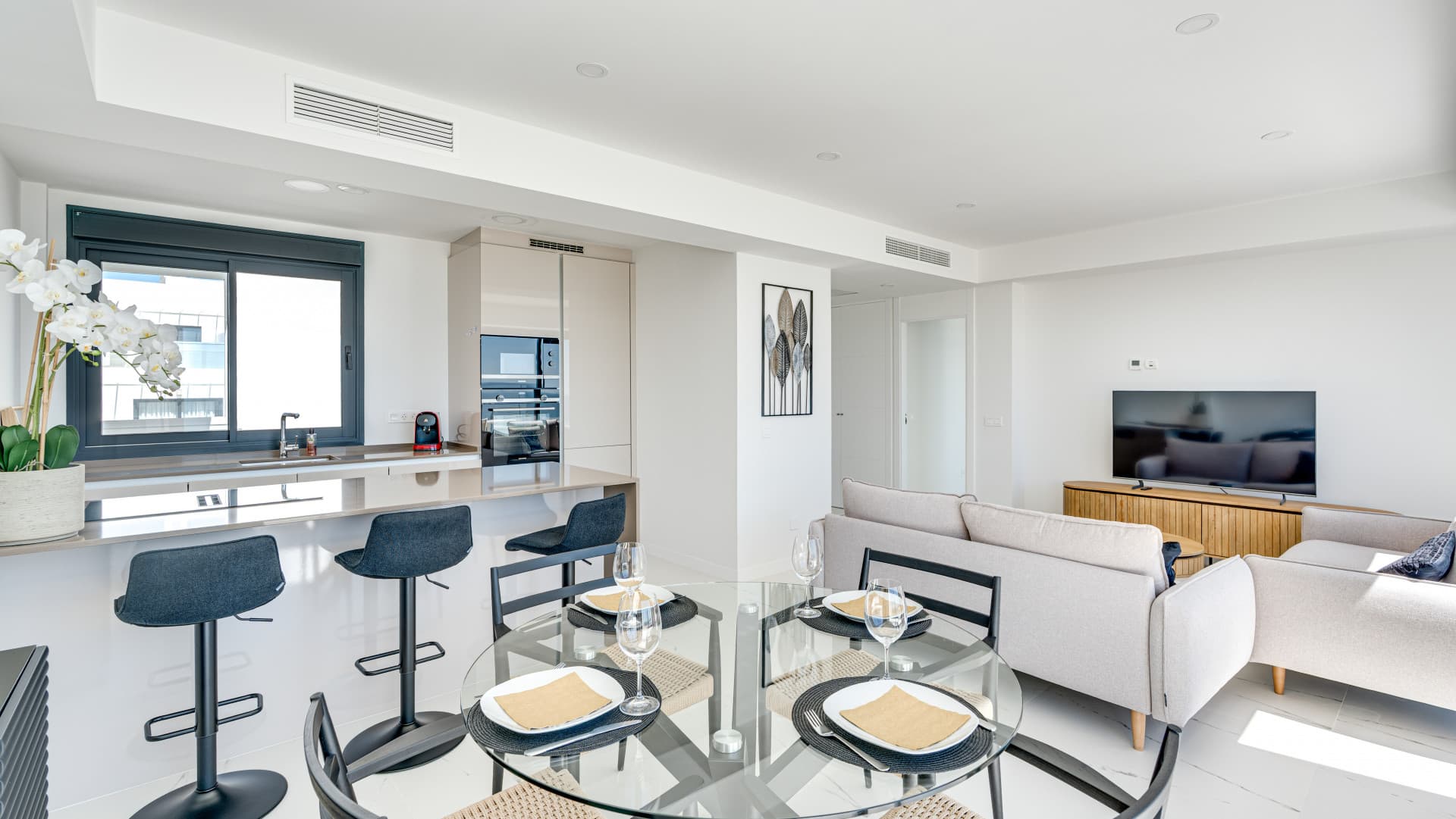 Move-in ready penthouse with panoramic sea views This modern penthouse is move-in ready and is delivered fully furnished
