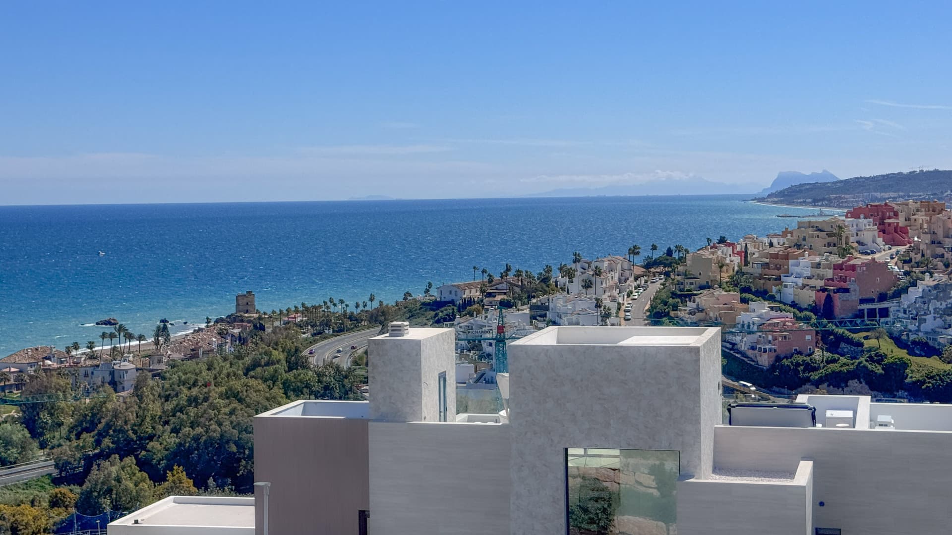 Move-in ready penthouse with panoramic sea views This modern penthouse is move-in ready and is delivered fully furnished