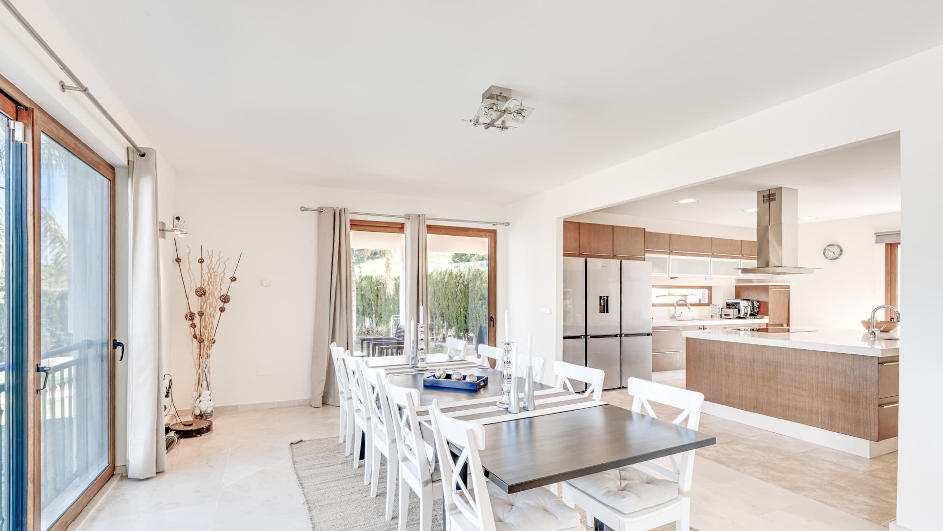 2060 Wonderful villa in a golf resort This detached villa in La Cala Golf Resort offers generous space and a well-planne