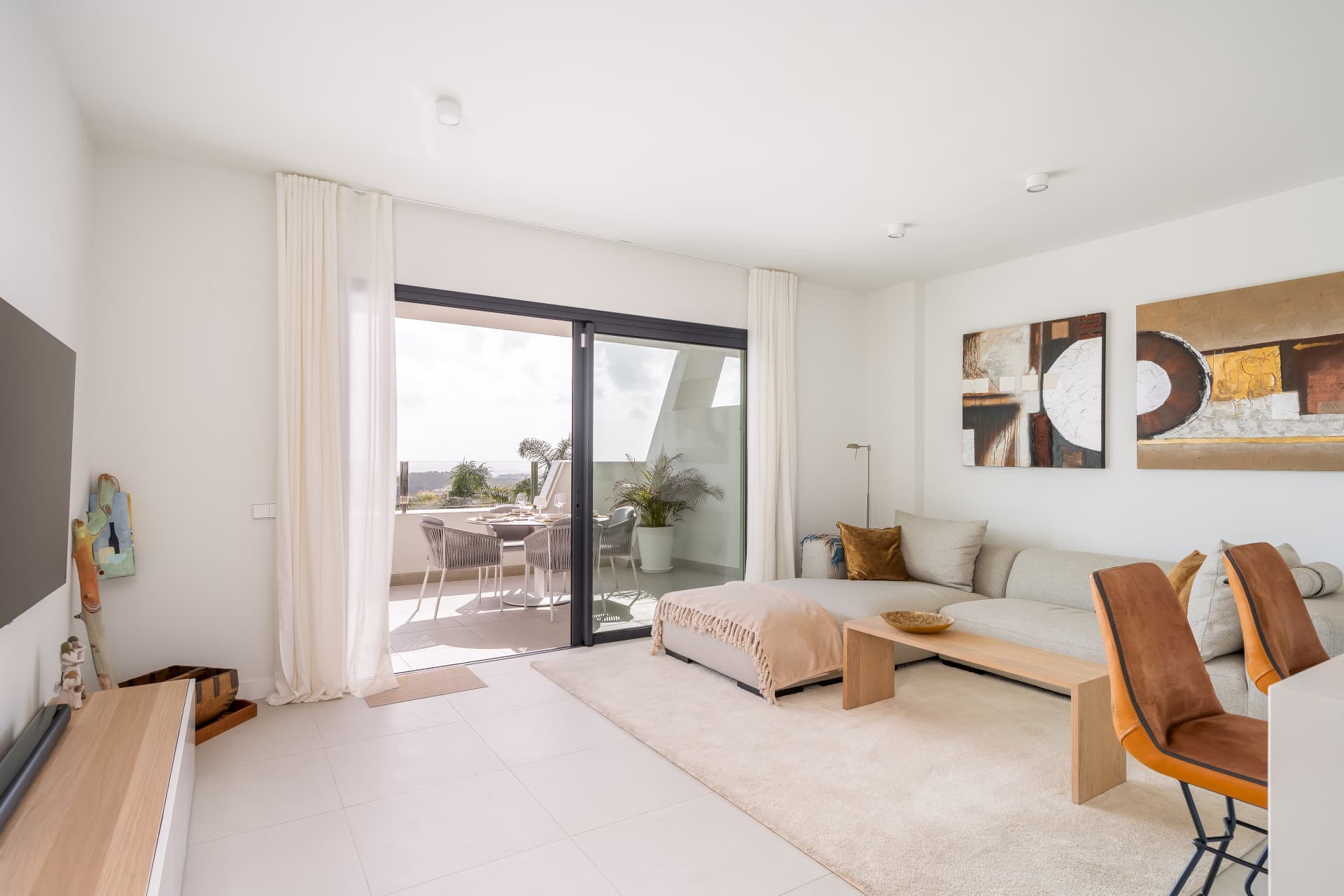 Stijlvol modern appartement met panoramisch uitzicht in Ipanema Homes – Calanova Golf