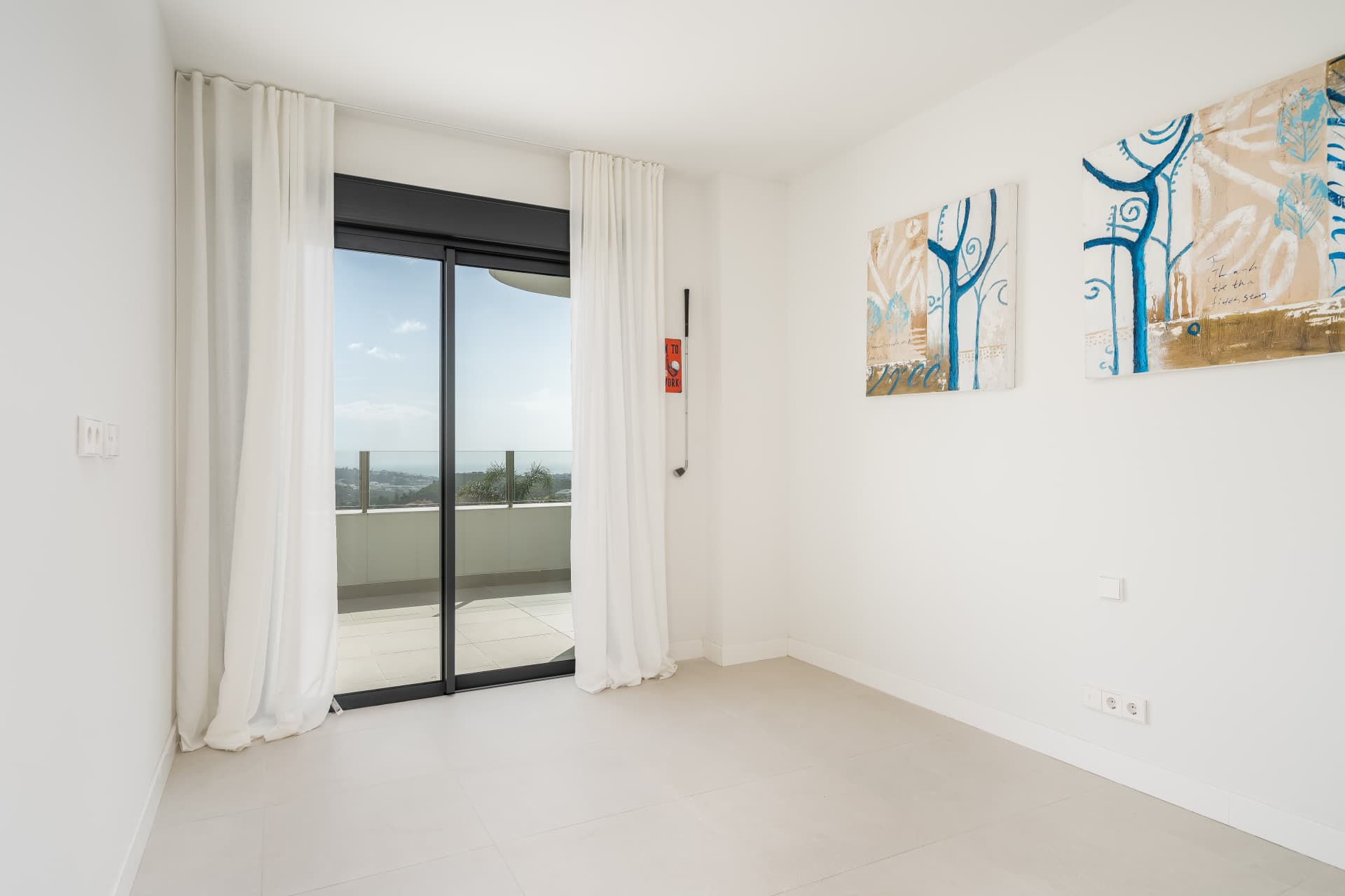 Stijlvol modern appartement met panoramisch uitzicht in Ipanema Homes – Calanova Golf