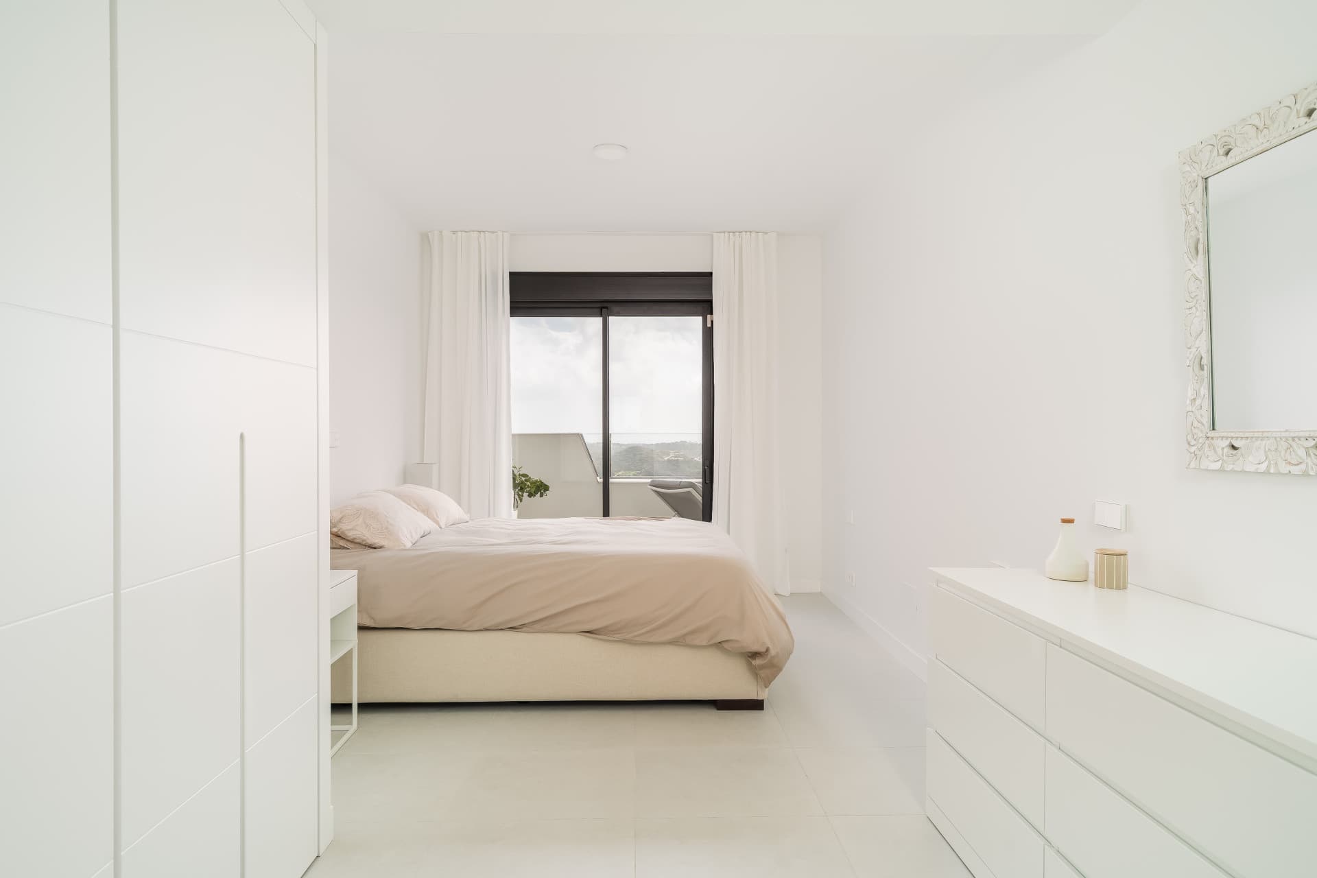 Stijlvol modern appartement met panoramisch uitzicht in Ipanema Homes – Calanova Golf