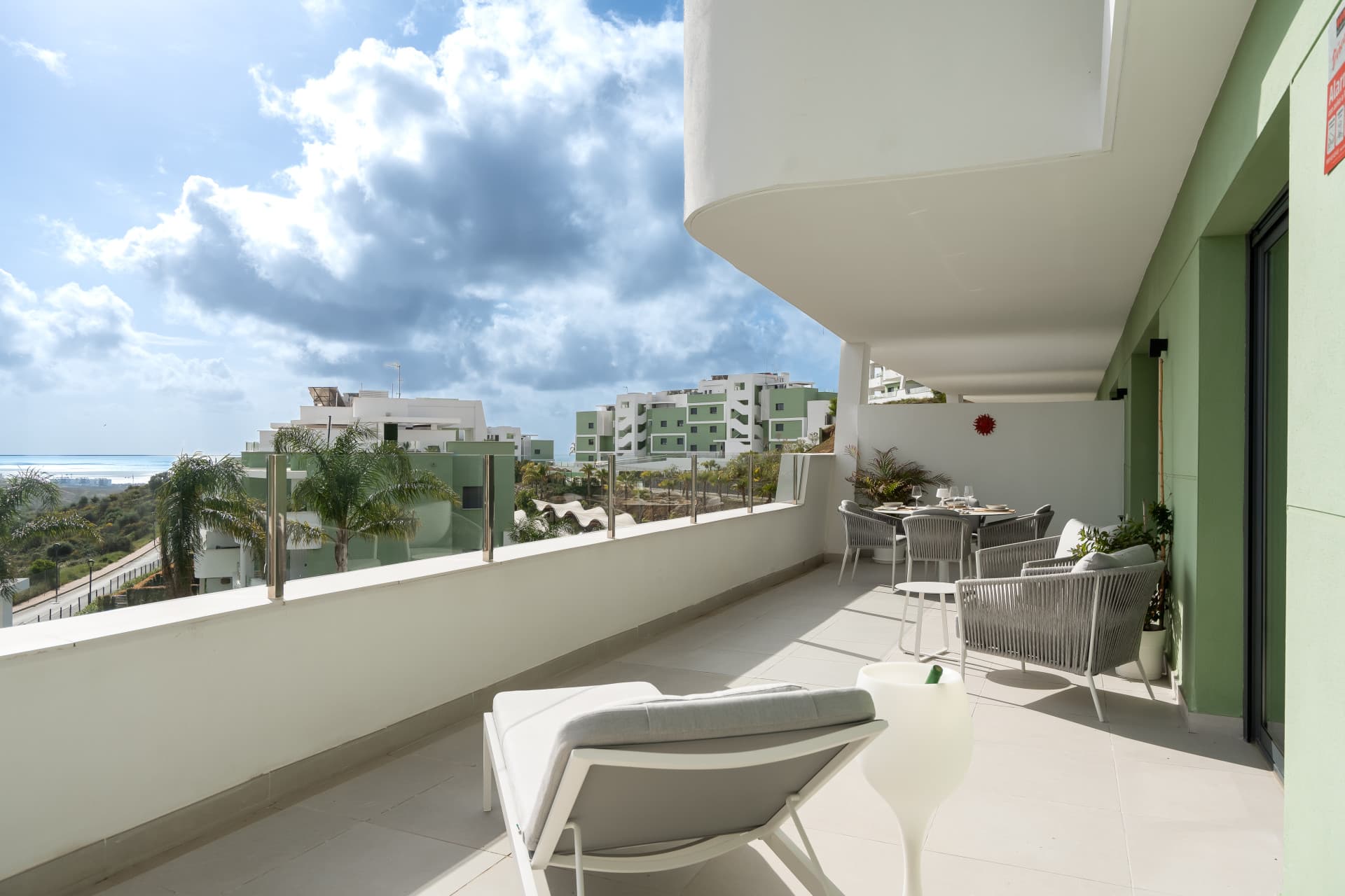 Stijlvol modern appartement met panoramisch uitzicht in Ipanema Homes – Calanova Golf