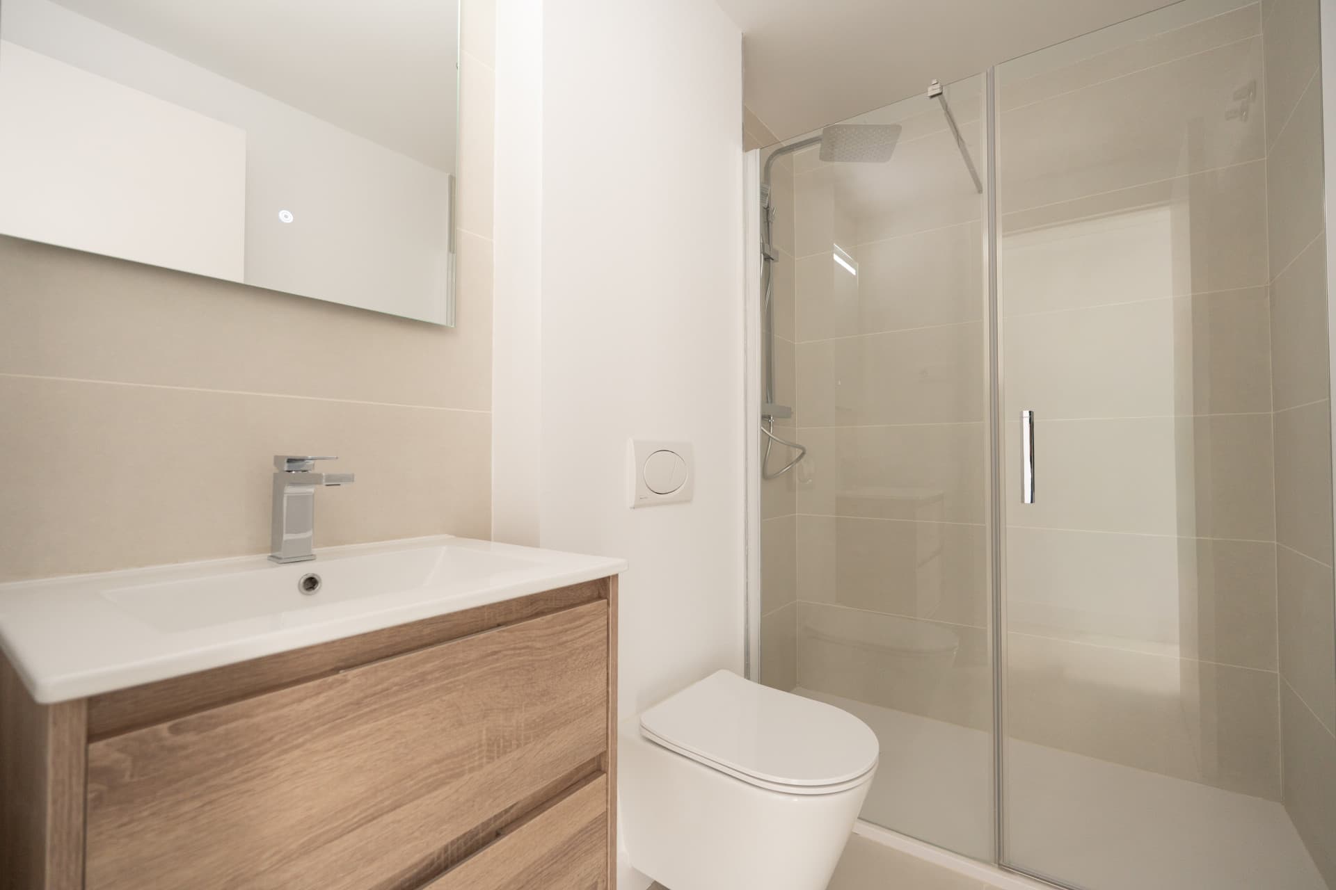 Brand New 2-Bedroom Apartment with Pool & Coastline Views
