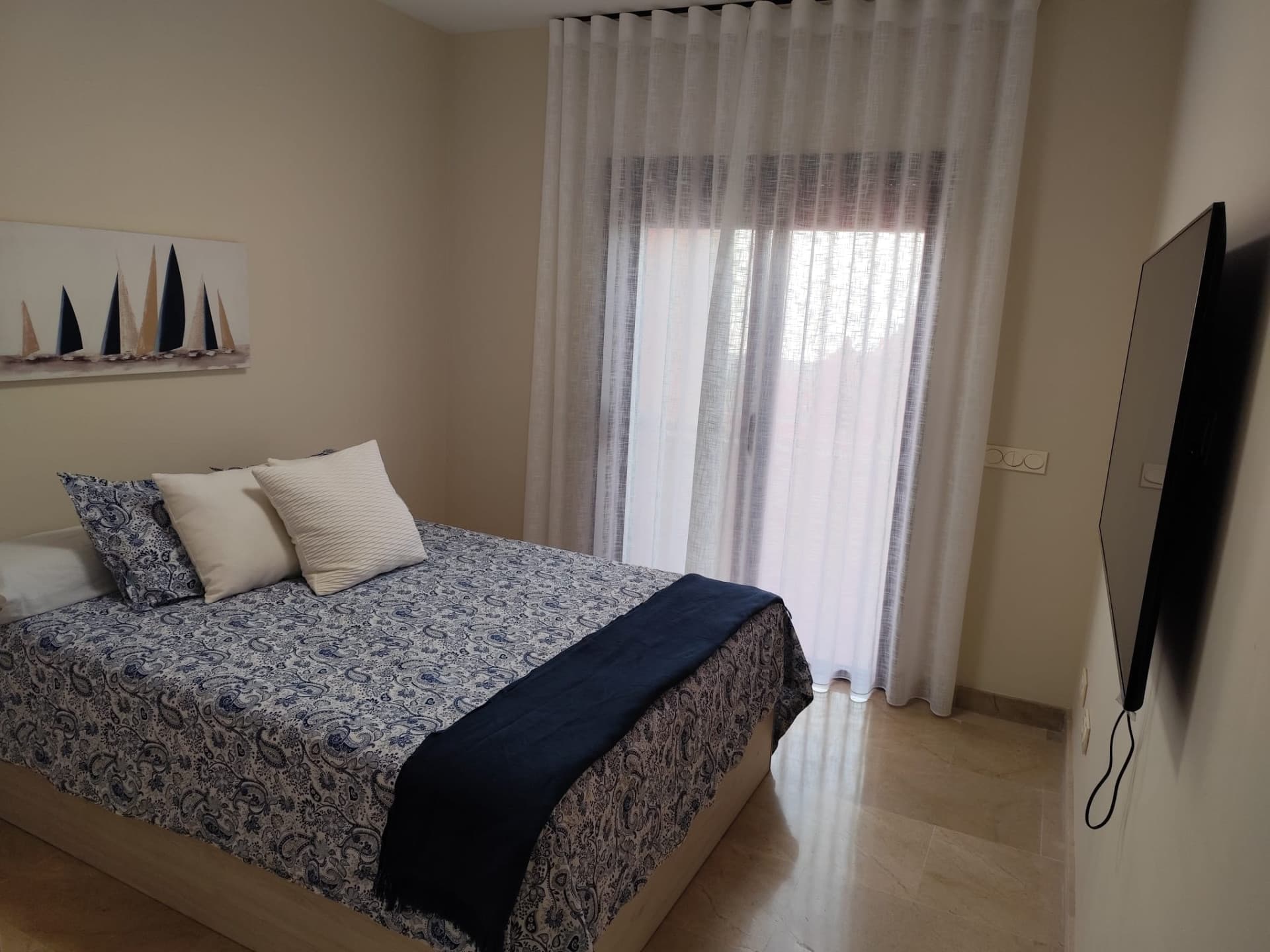 Brand-New Furnished Apartment in Exclusive Urb. Coto Real Duquesa