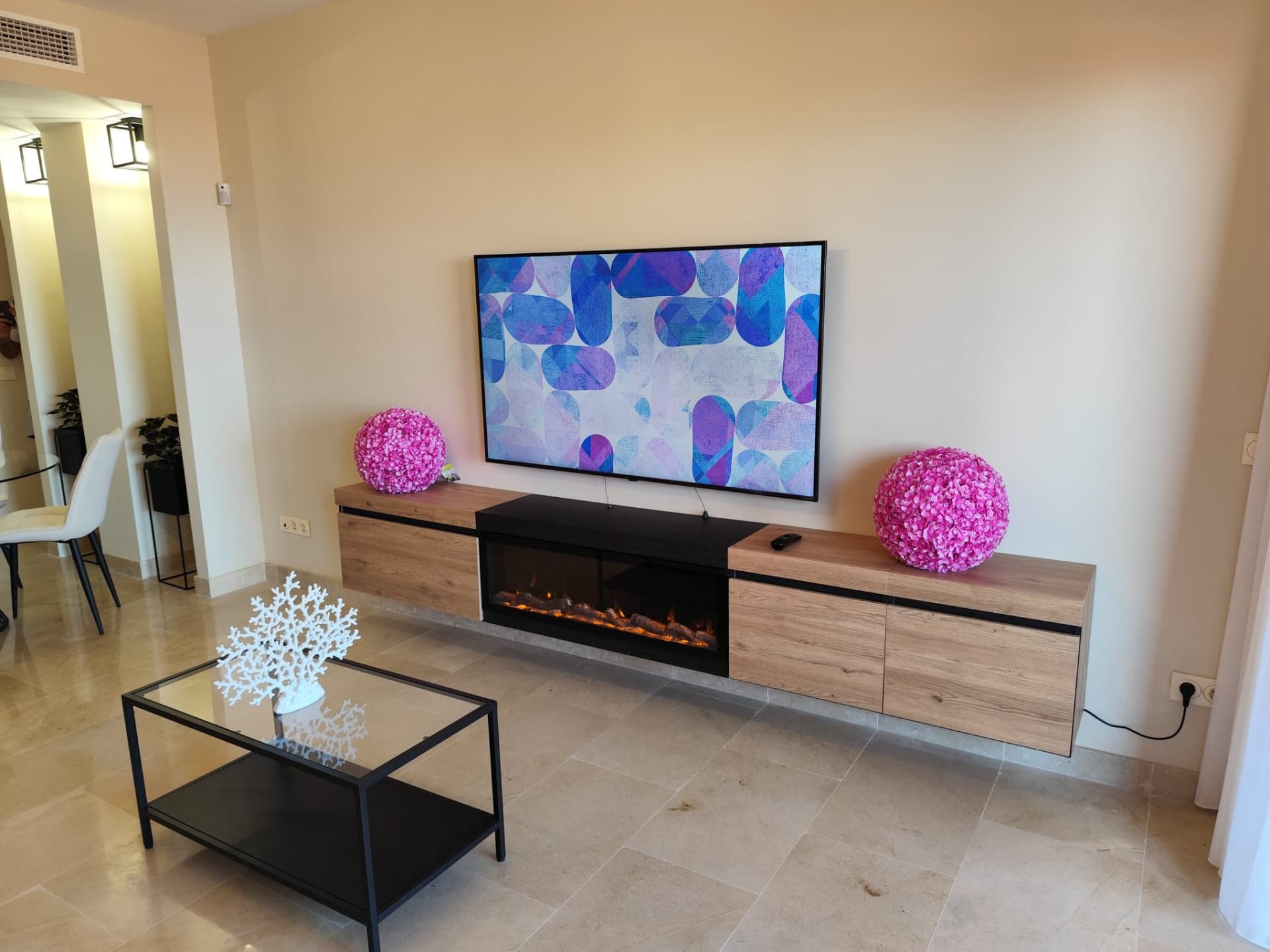 Brand-New Furnished Apartment in Exclusive Urb. Coto Real Duquesa