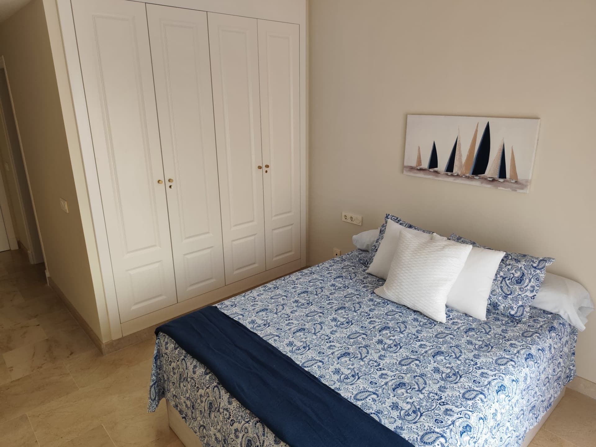Brand-New Furnished Apartment in Exclusive Urb. Coto Real Duquesa