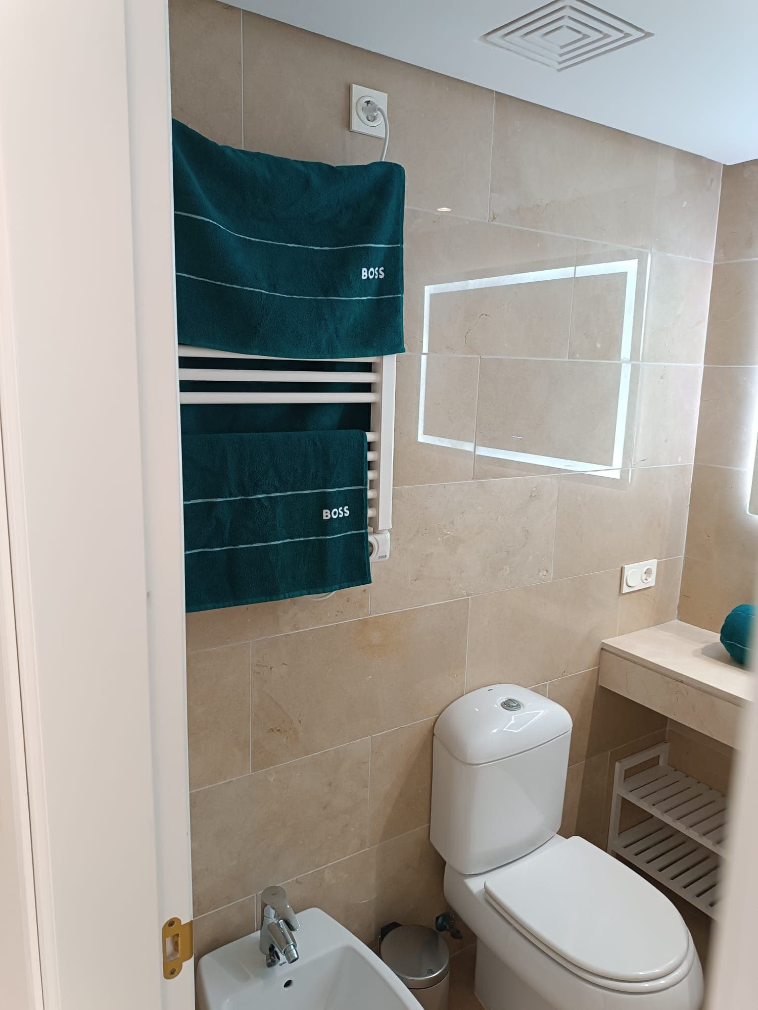 Brand-New Furnished Apartment in Exclusive Urb. Coto Real Duquesa