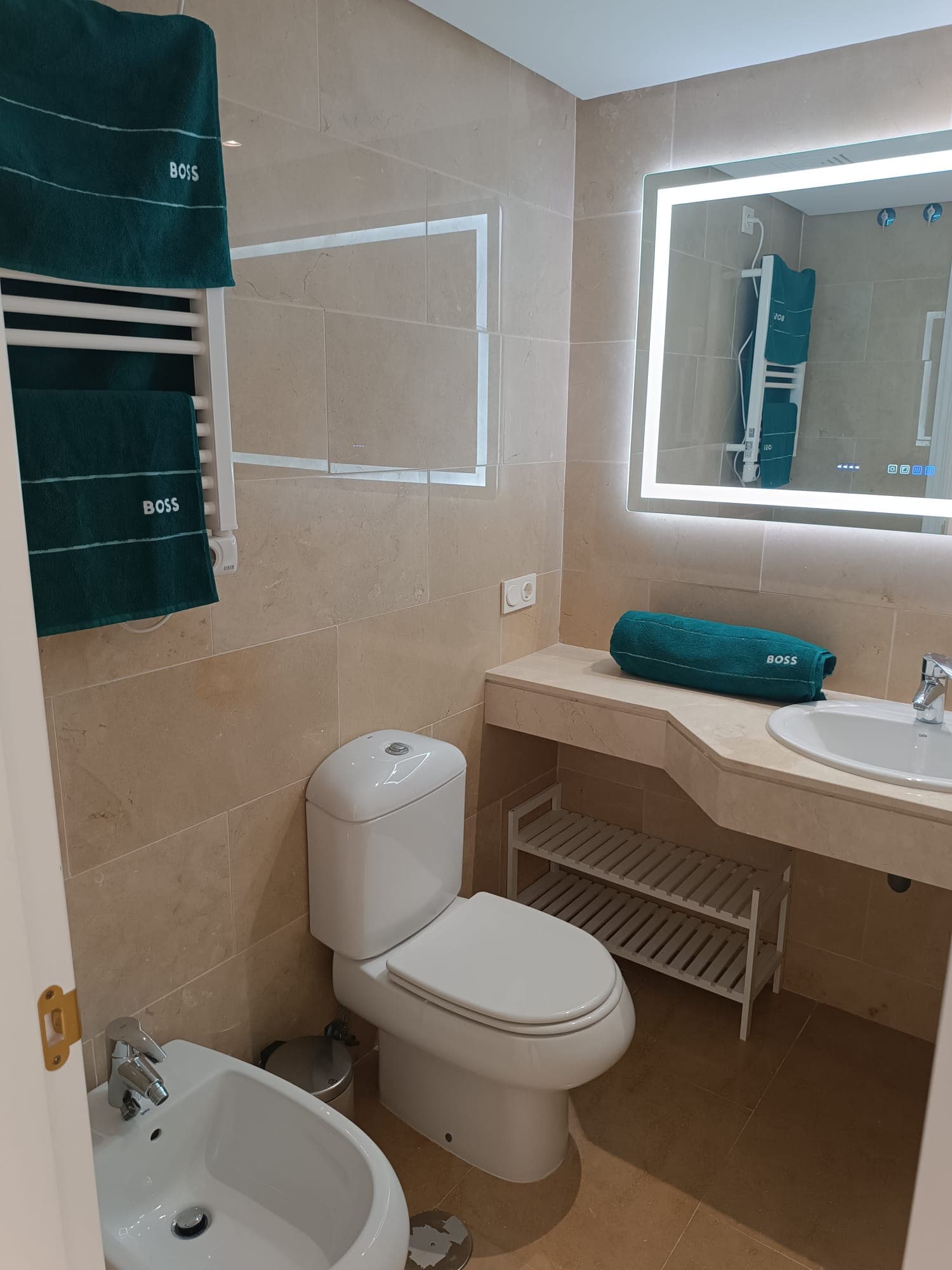 Brand-New Furnished Apartment in Exclusive Urb. Coto Real Duquesa