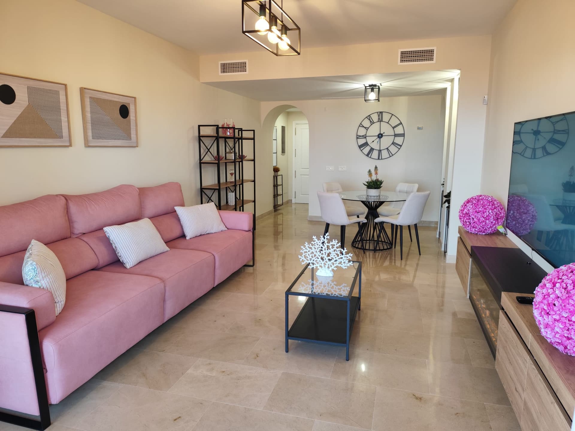 Brand-New Furnished Apartment in Exclusive Urb. Coto Real Duquesa