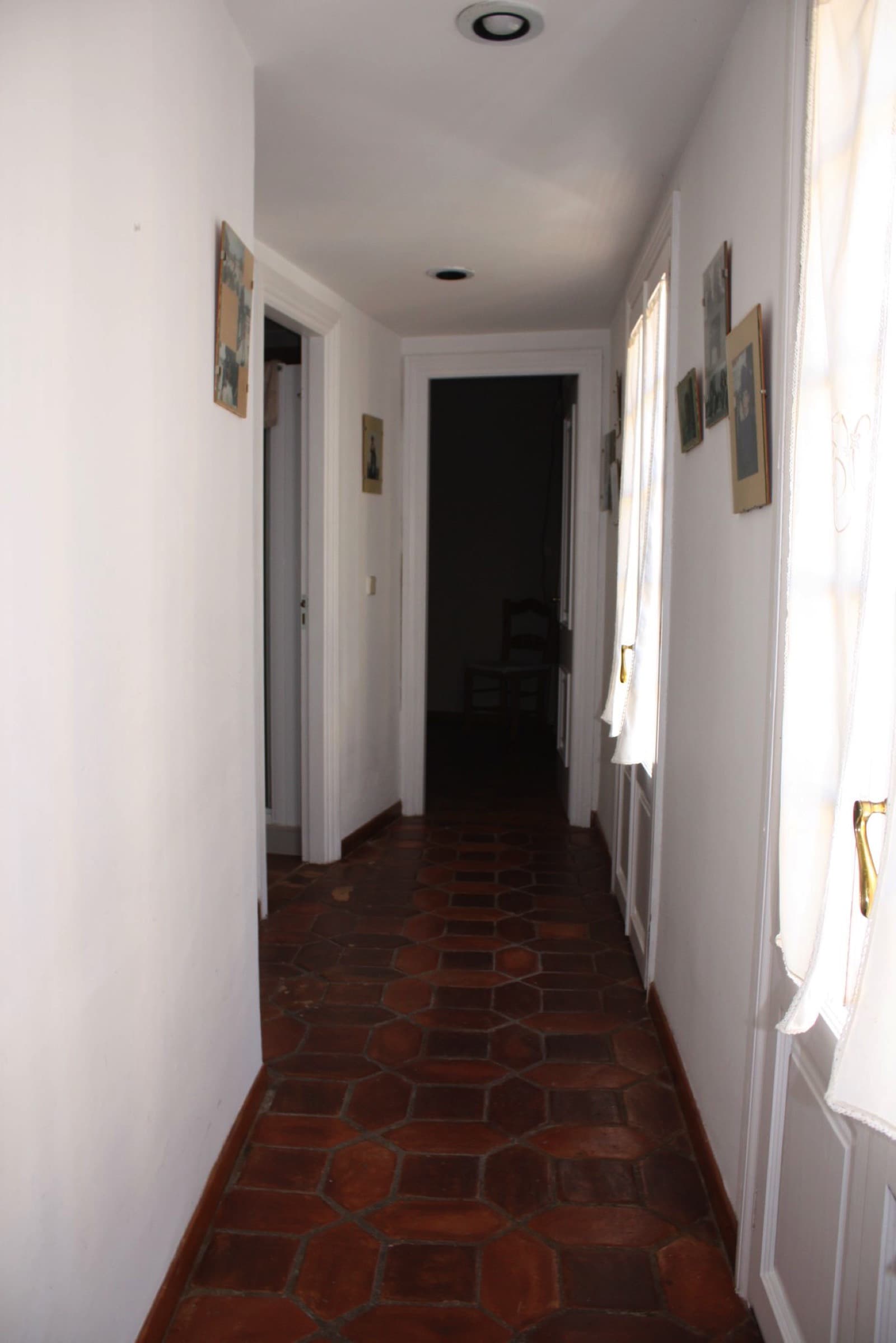 BEAUTIFUL TOWNHOUSE IN GUADALMINA BAJA