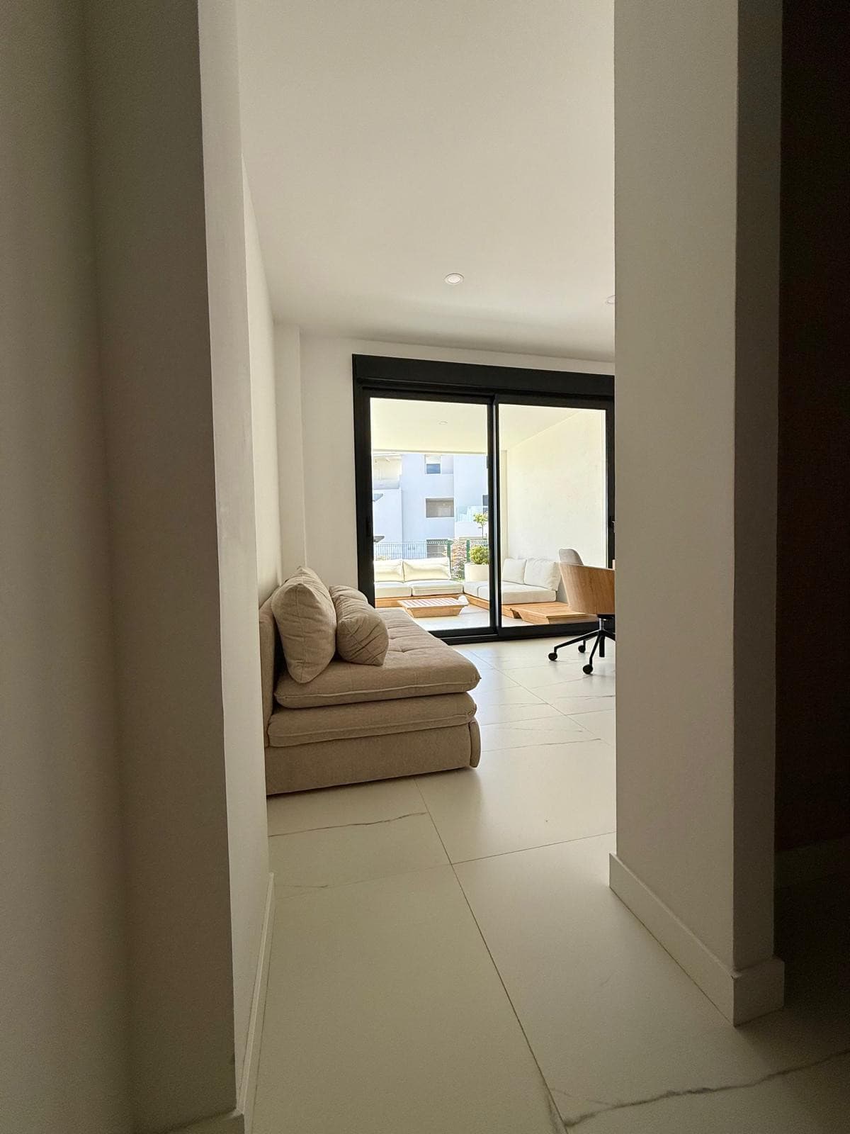 Discover Your Dream Home: Luxurious Brand-New Apartment in Casares Costa