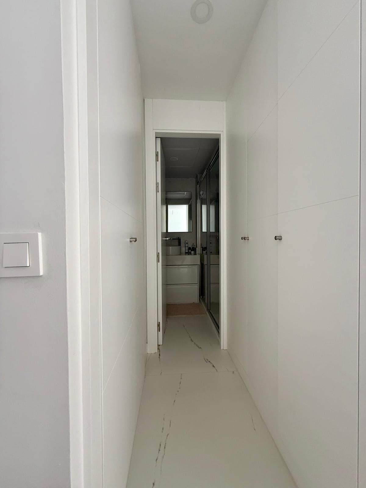 Discover Your Dream Home: Luxurious Brand-New Apartment in Casares Costa