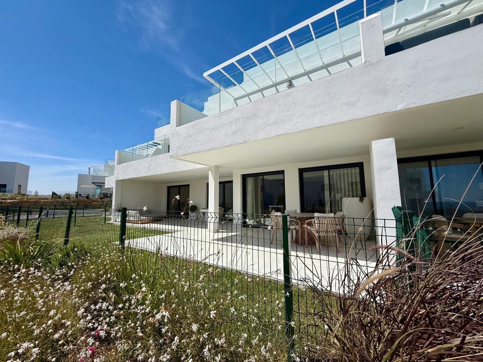 Discover Your Dream Home: Luxurious Brand-New Apartment in Casares Costa