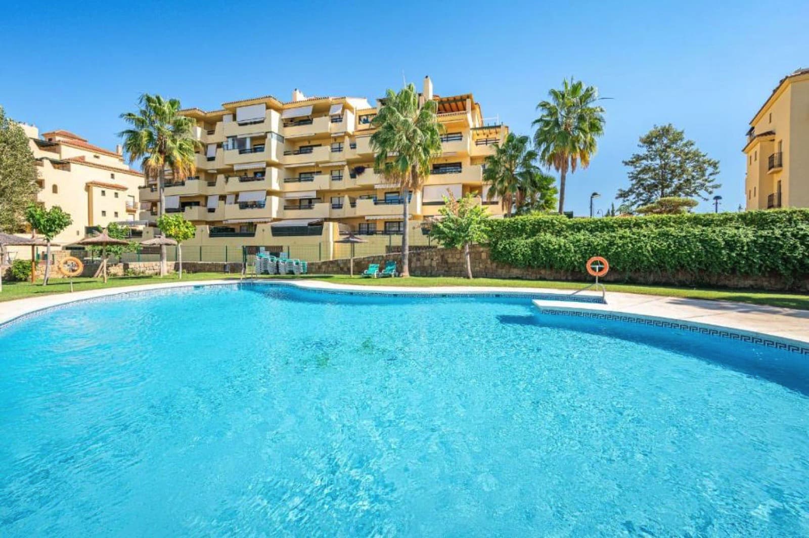 Espacioso Apartamento en Planta Baja