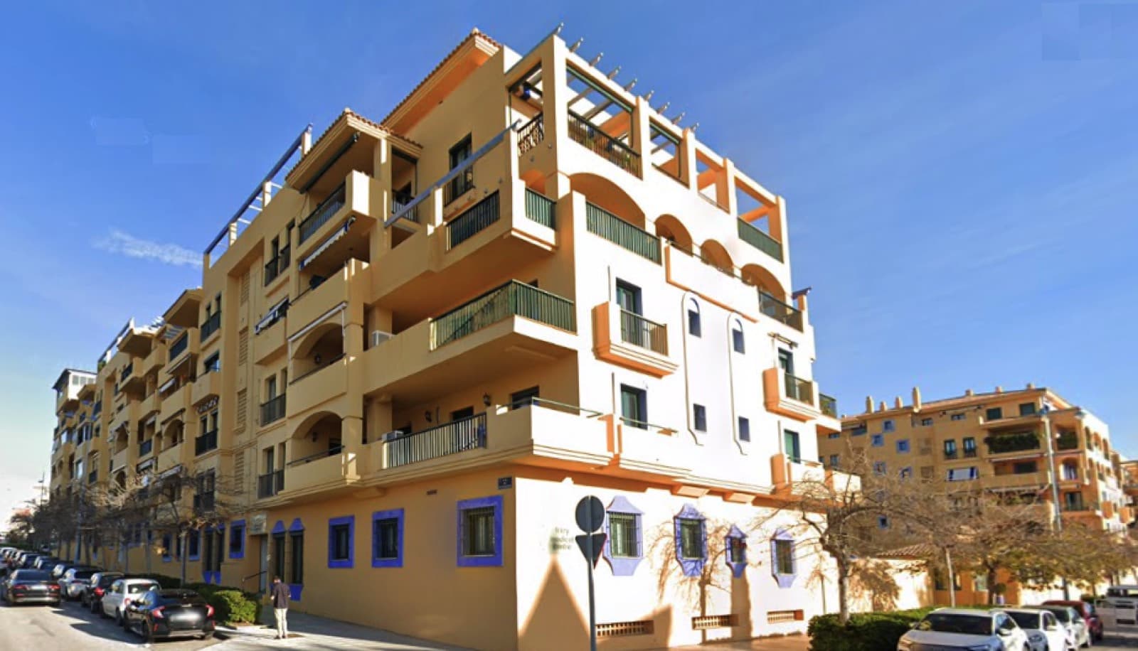 Stunning 5-Bedroom Townhouse in Altos del Rodeo