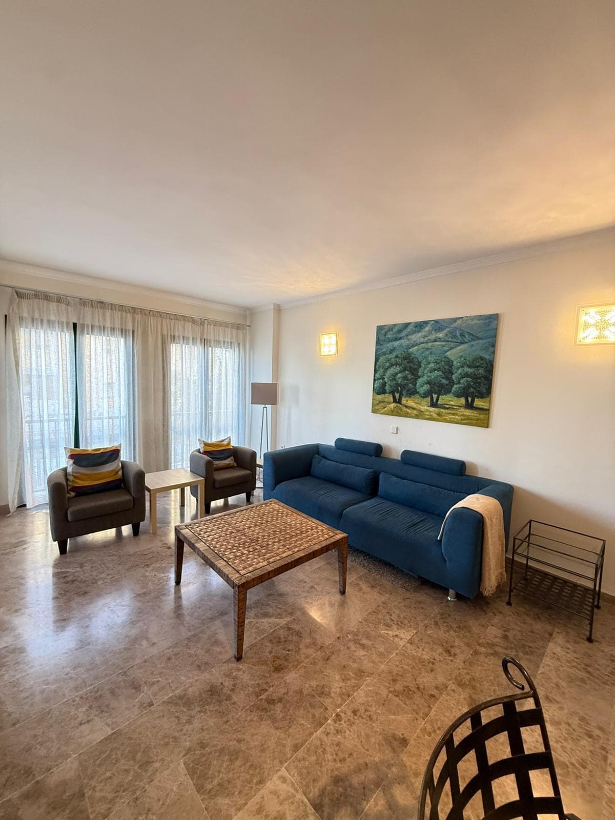 Immaculate Apartment in the Prestigious Los Almendros