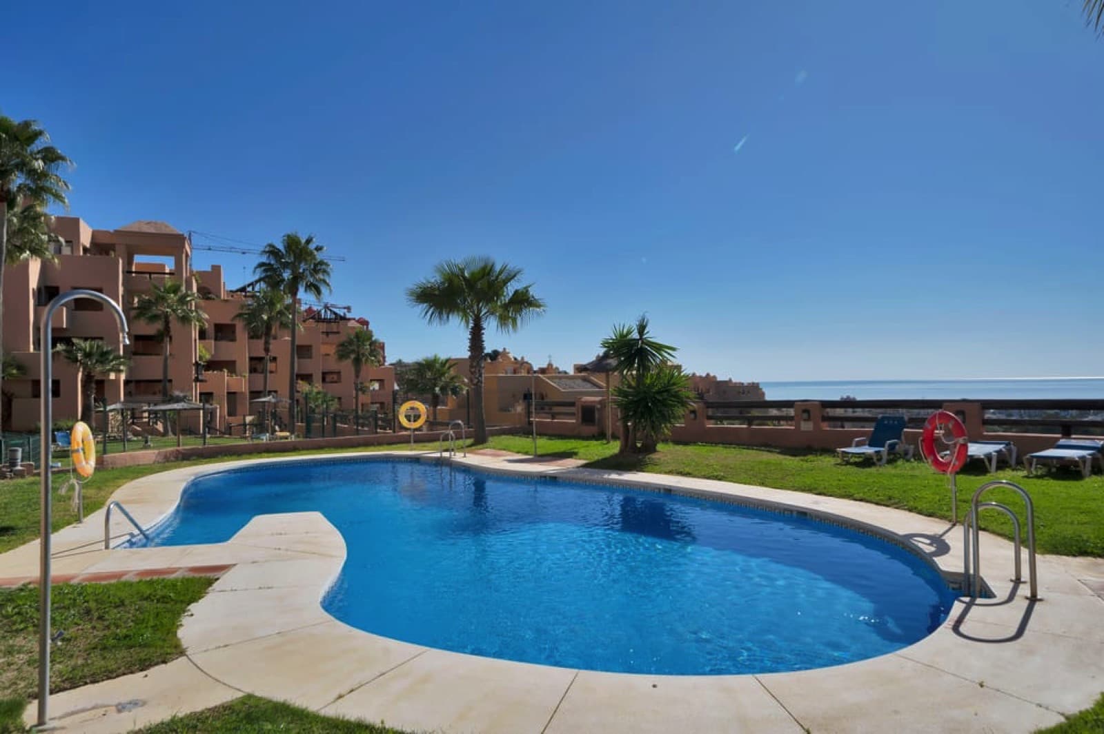 Elegant Furnished 3-Bedroom Ground-Floor Apartment