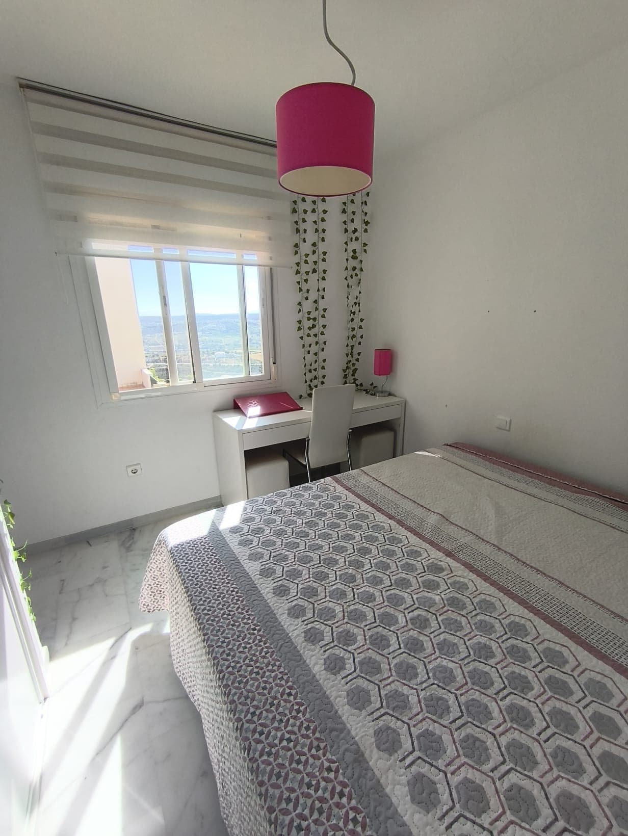Charming Top-Floor Flat in Hacienda Casares