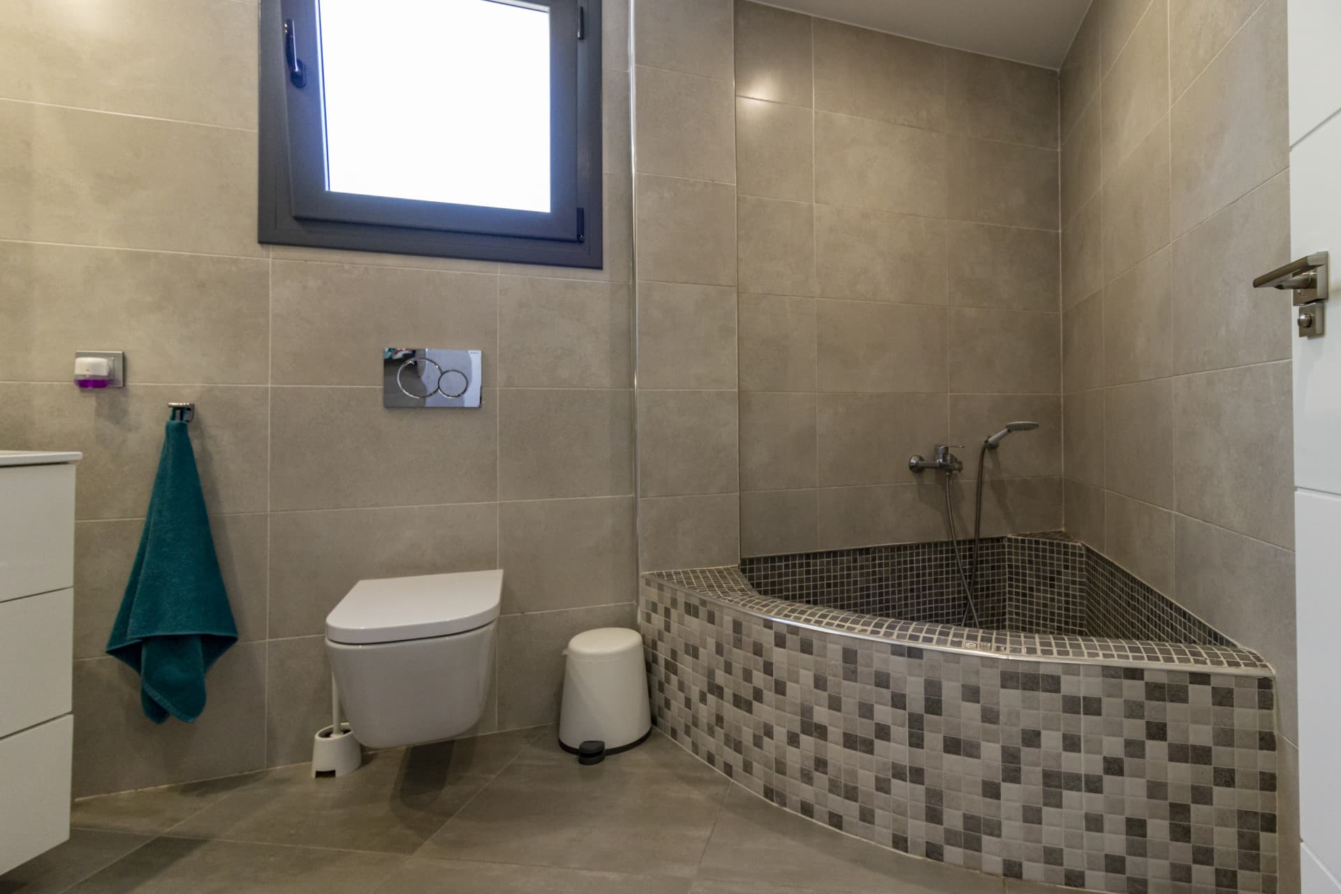 Exceptional new-build semi-detached villa in the heart of San Pedro de Alcántara