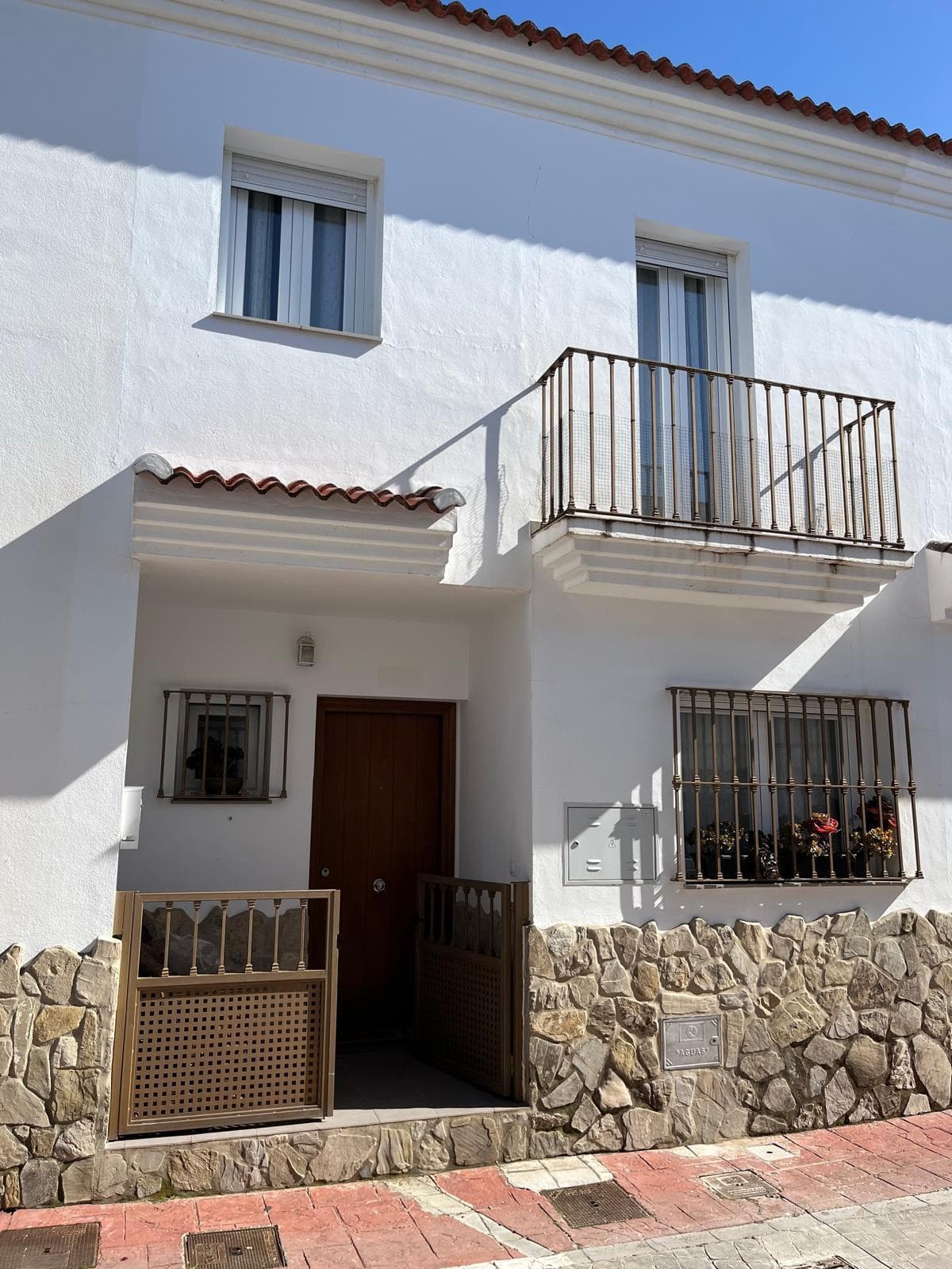 immaculate townhouse in the serene village of El Secadero