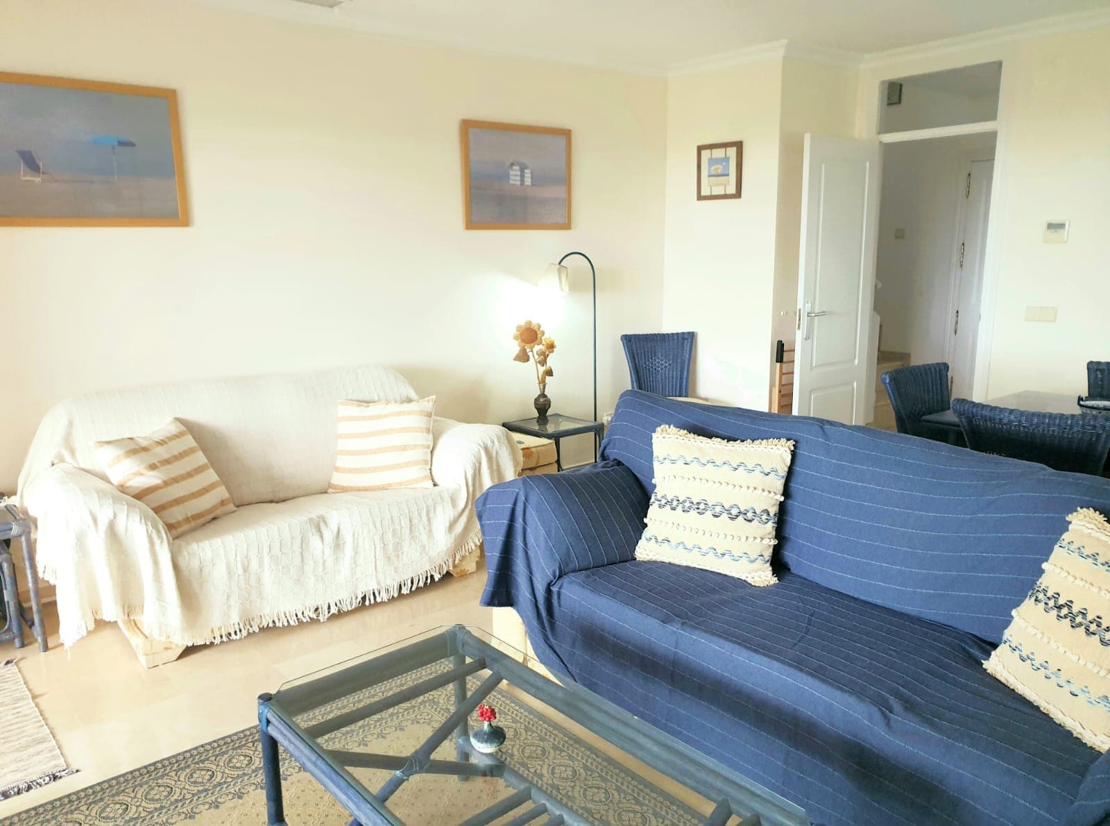 Exclusivo Chalet Pareado Orientado al Sur con Vistas Panorámicas al Mar