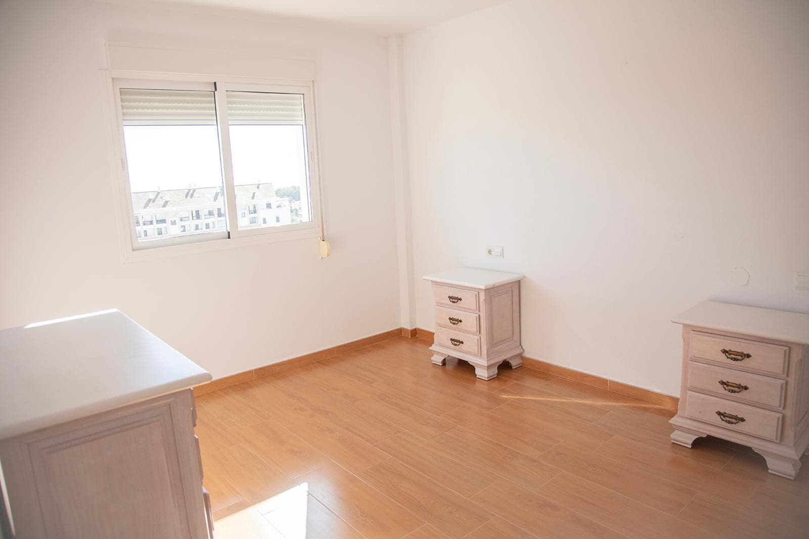 Espléndido Piso Totalmente Reformado en Planta Alta con Vistas al Mar