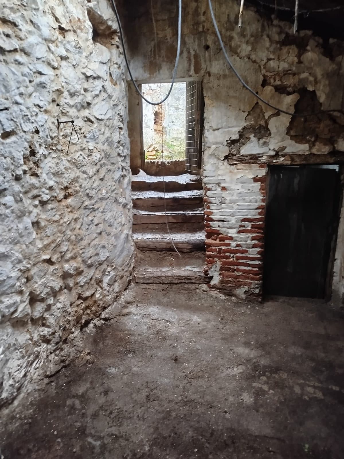 Exciting Reformation Project: Spacious Townhouse in Historic Casares Village