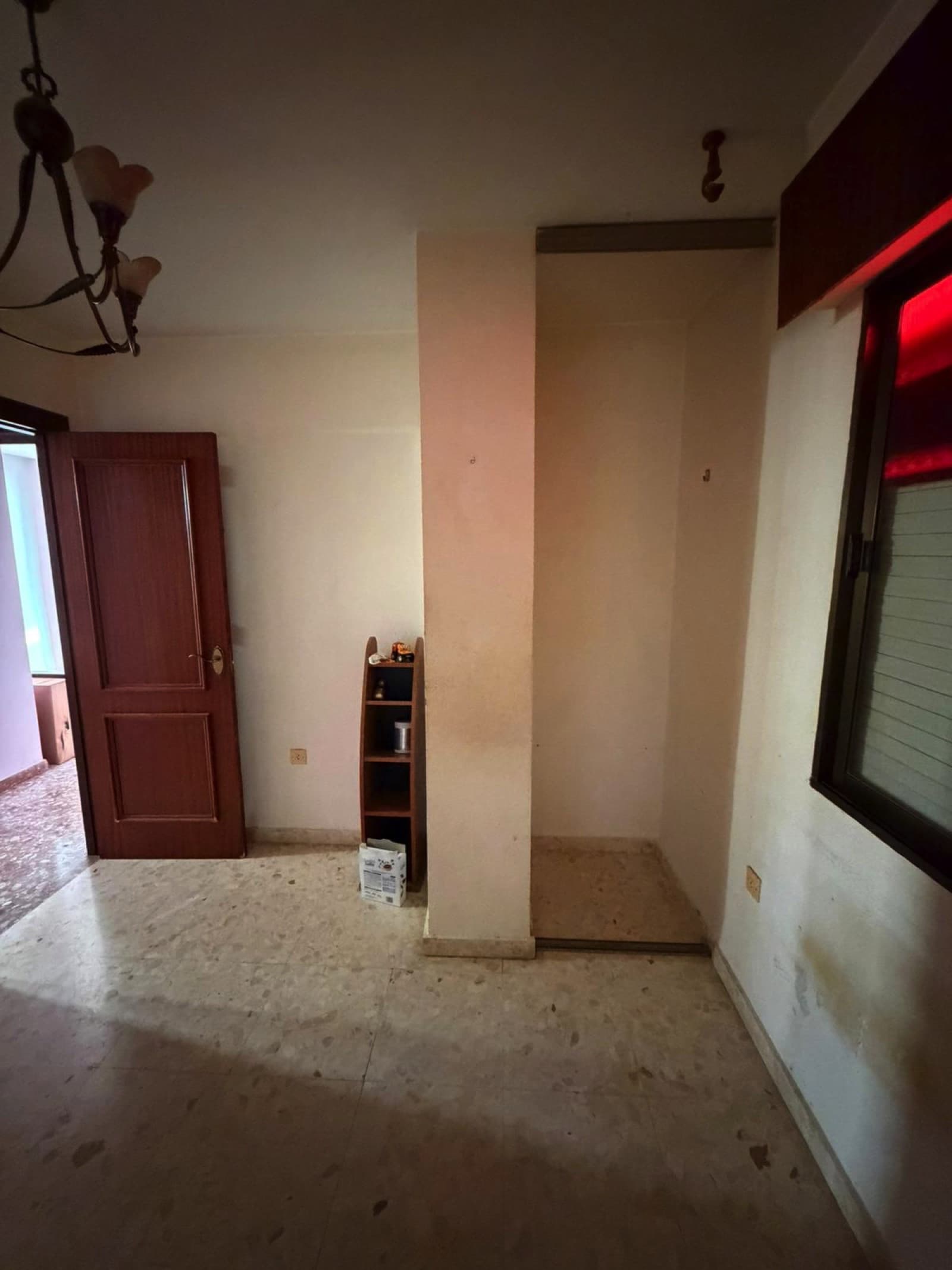 Bright and Spacious Apartment with Sea Views in a Prime Central Location