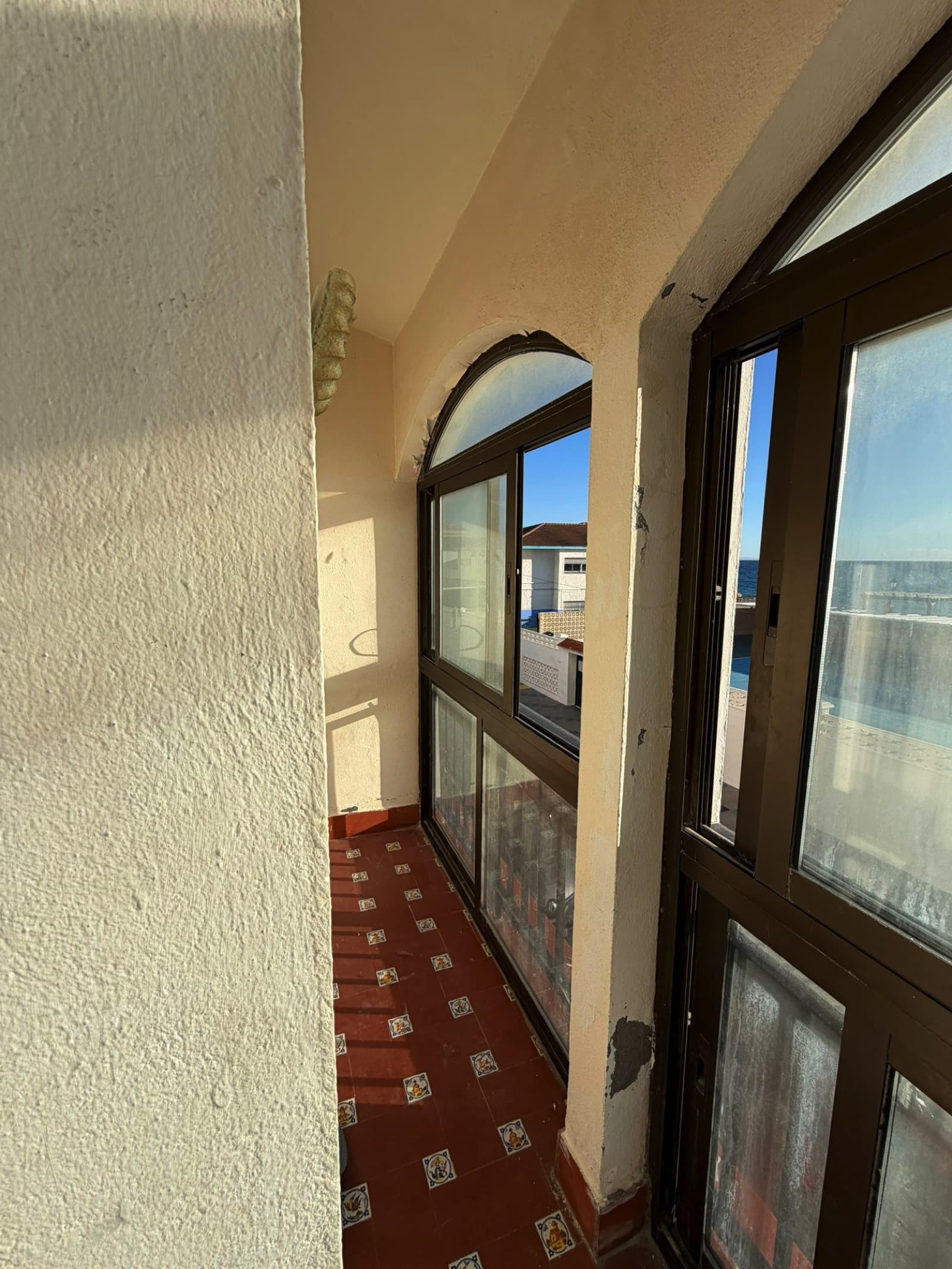 Bright and Spacious Apartment with Sea Views in a Prime Central Location