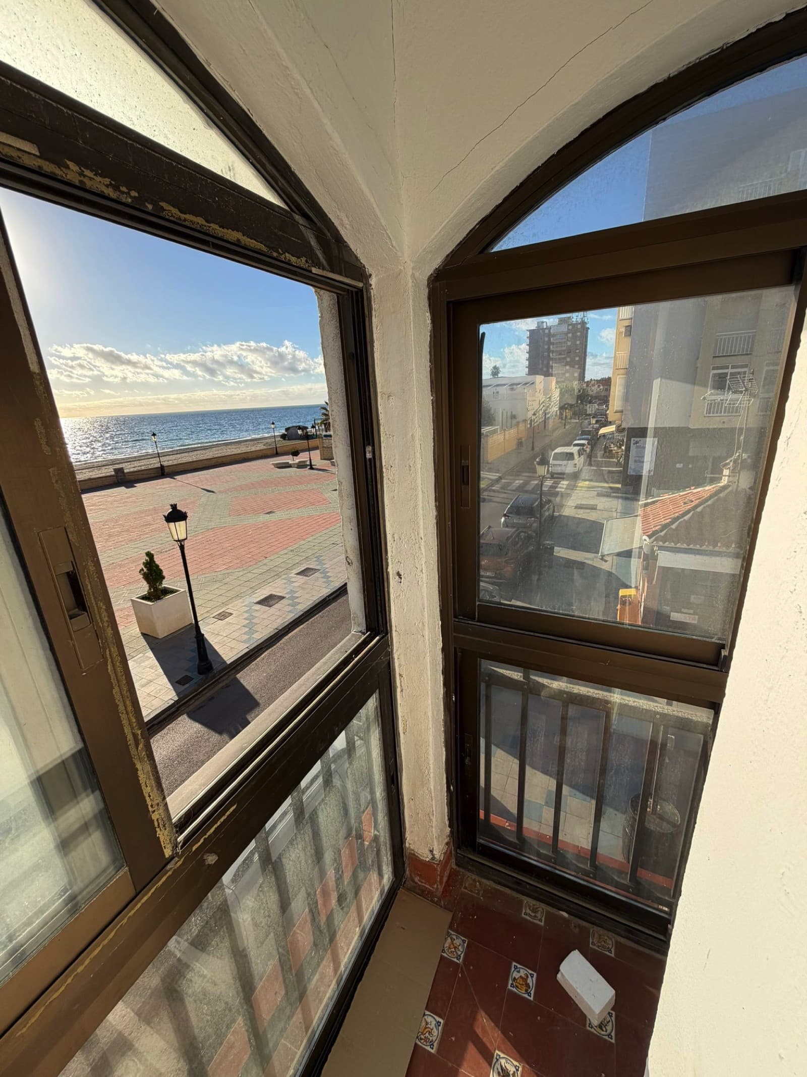 Bright and Spacious Apartment with Sea Views in a Prime Central Location