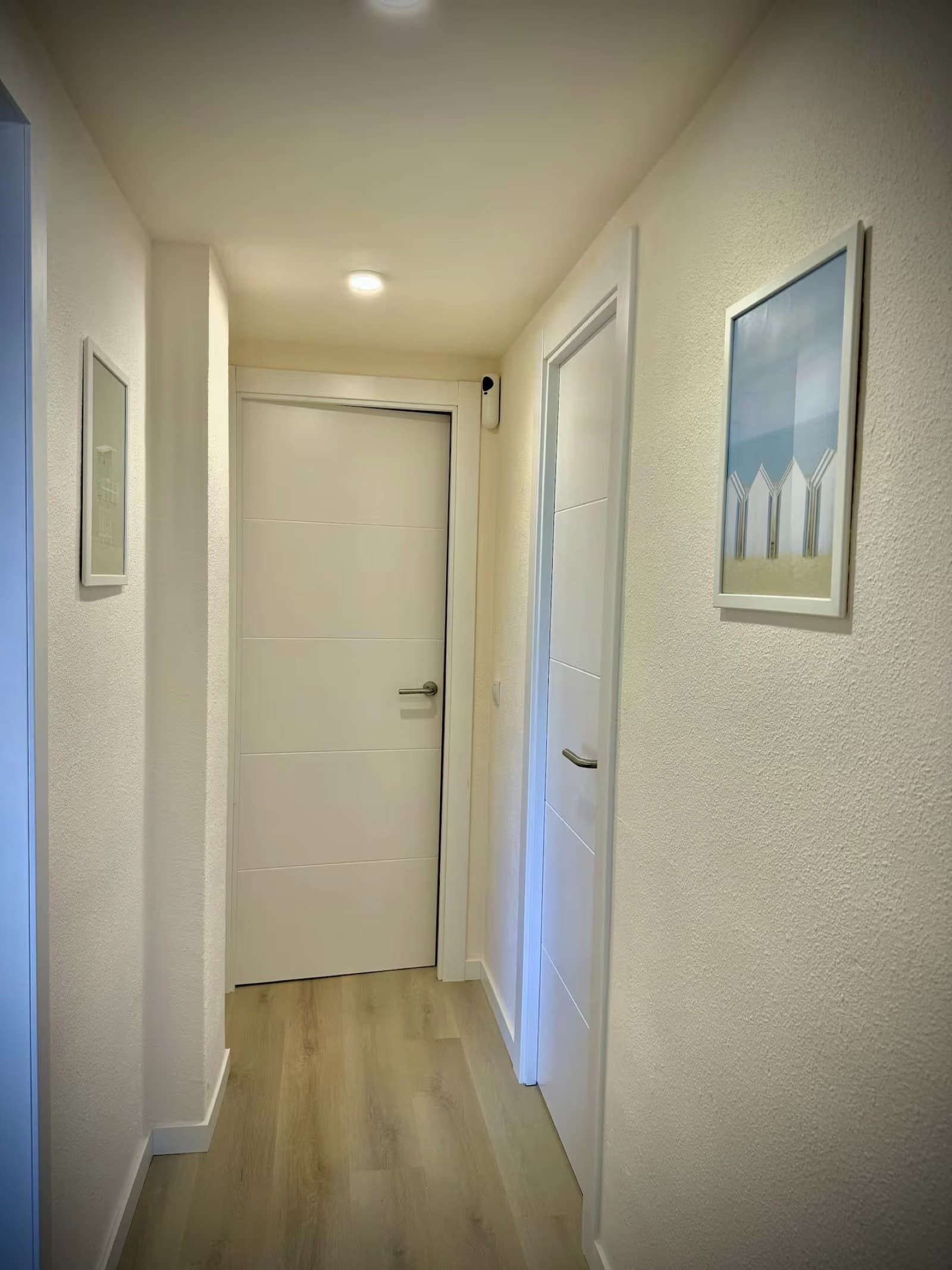 Apartamento Reformado en Primera Línea de Playa con Vistas al Mar en Puerto de la Duquesa