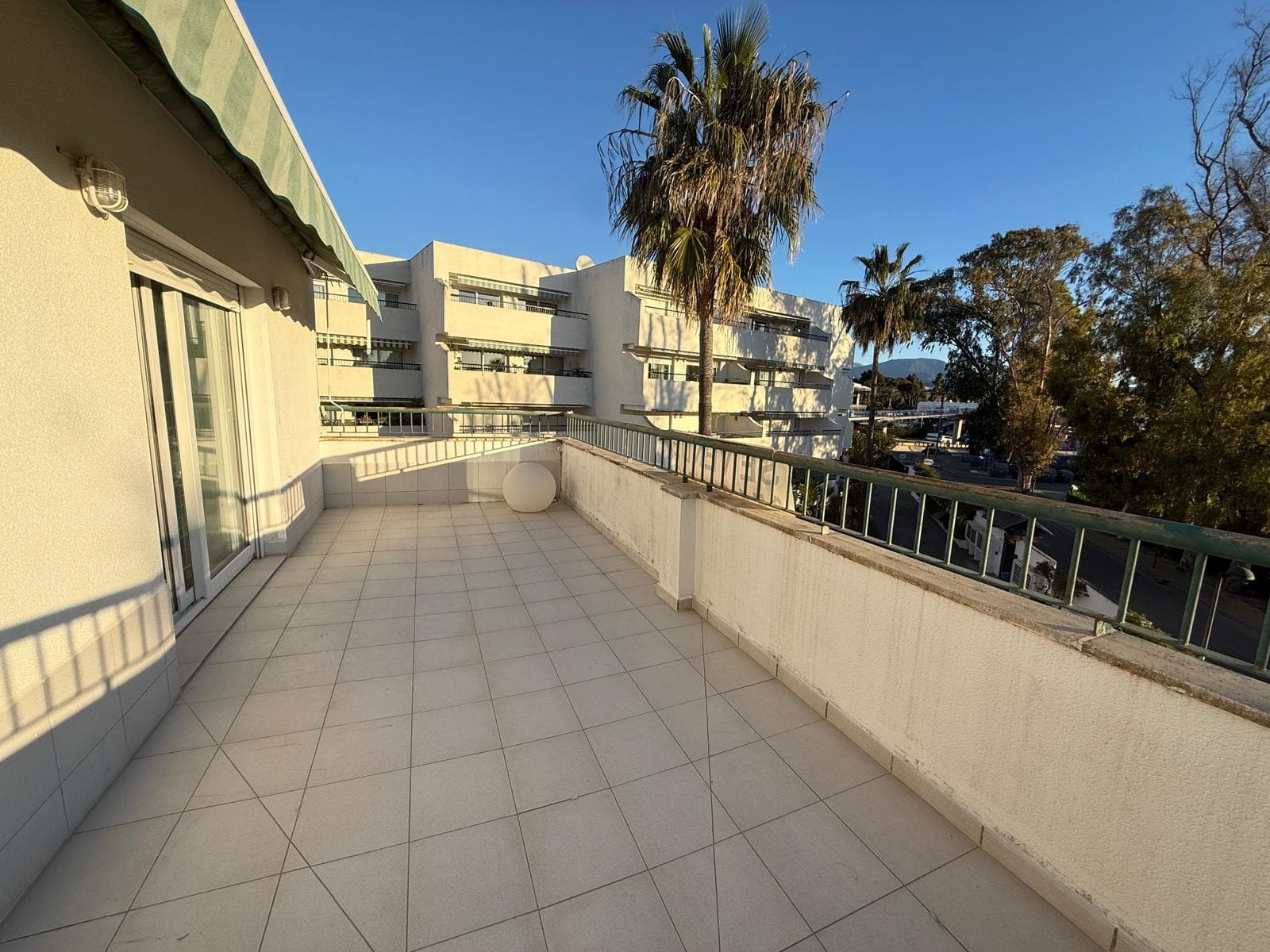 Exclusive Duplex Penthouse in Las Adelfas, Guadalmina Baja