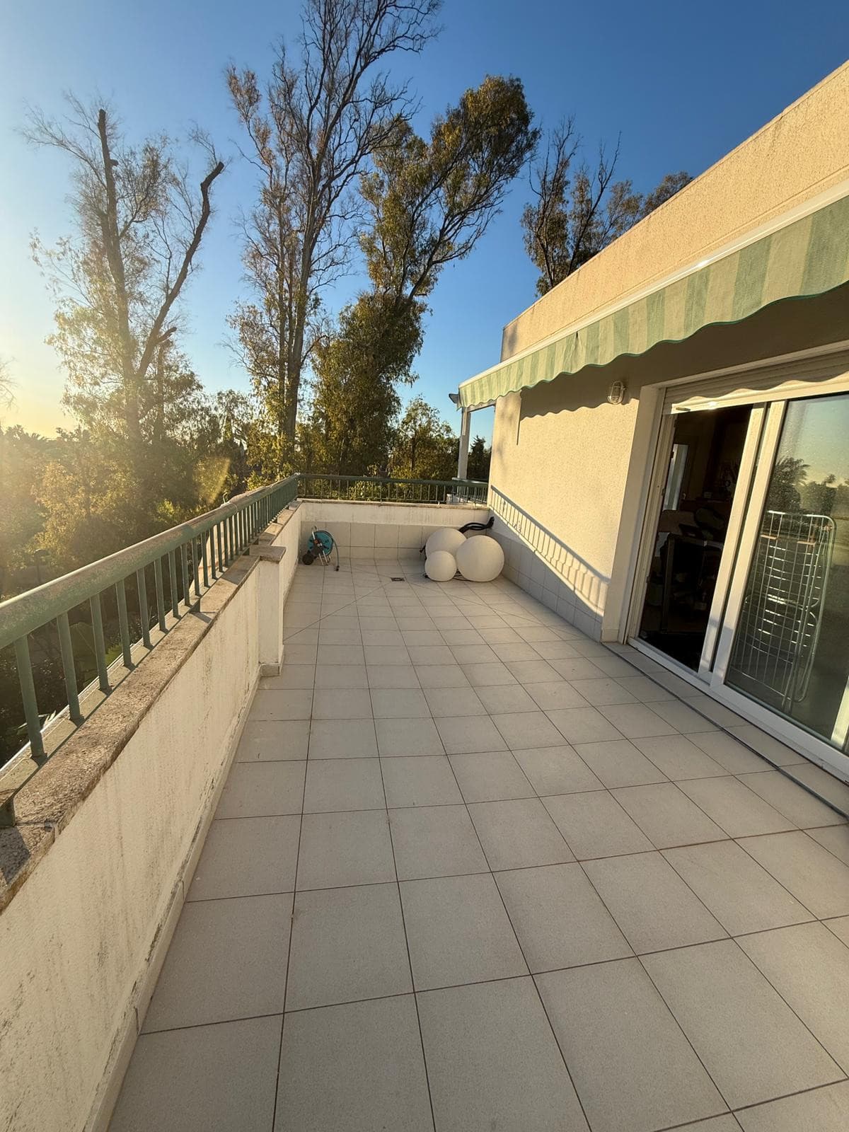 Exclusive Duplex Penthouse in Las Adelfas, Guadalmina Baja